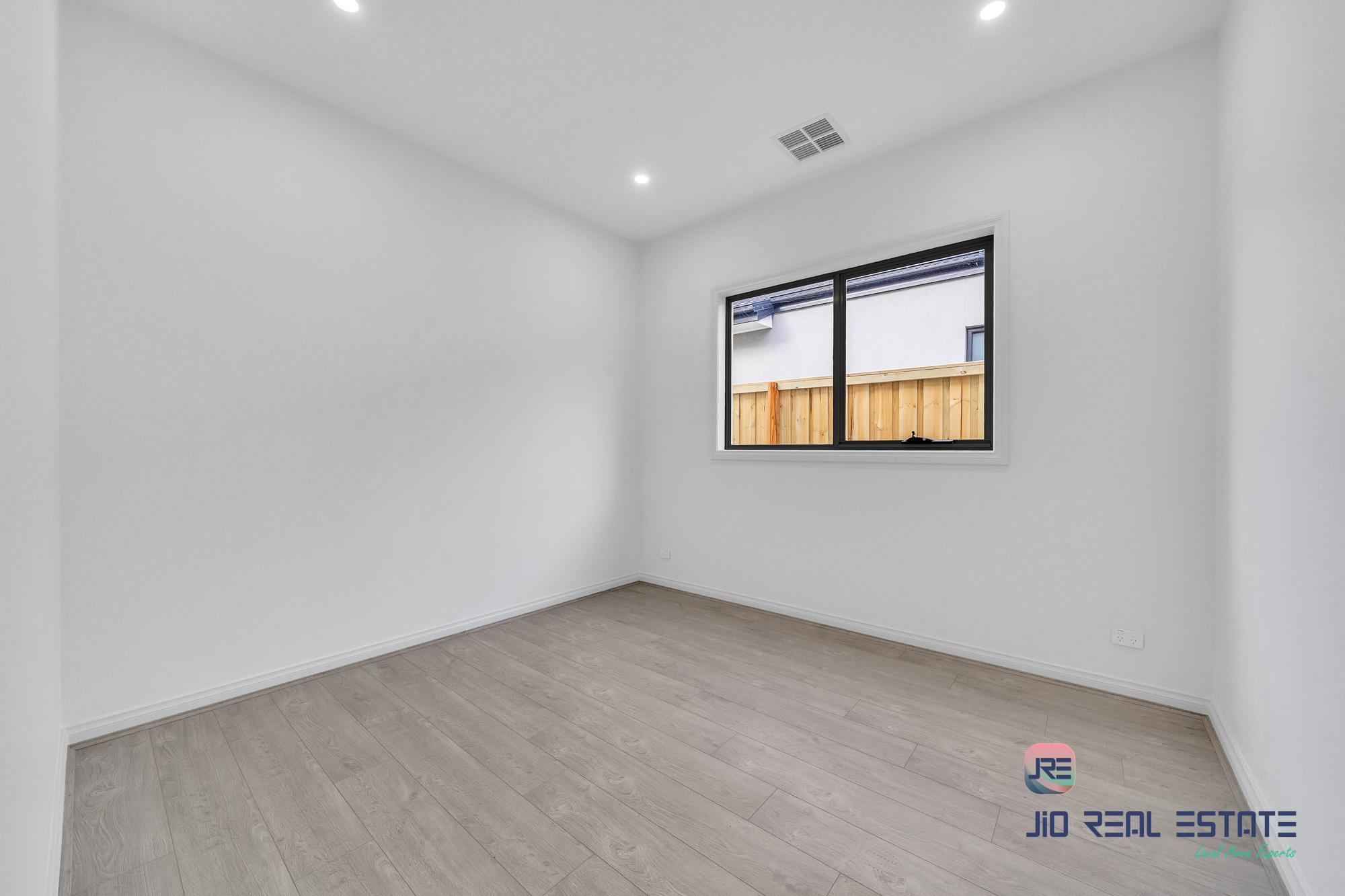 55 Thyme Crescent, Fraser Rise VIC