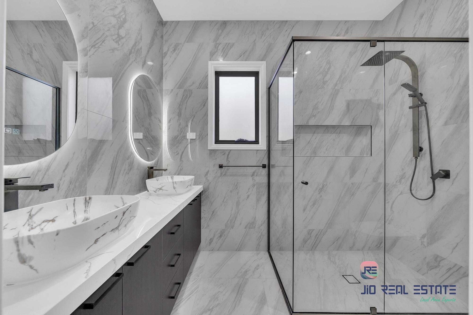 55 Thyme Crescent, Fraser Rise VIC