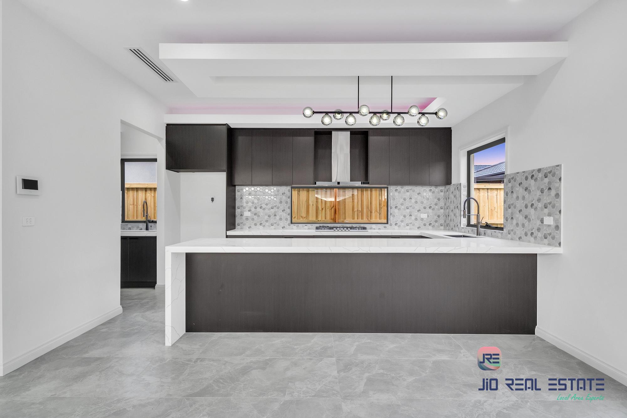 55 Thyme Crescent, Fraser Rise VIC