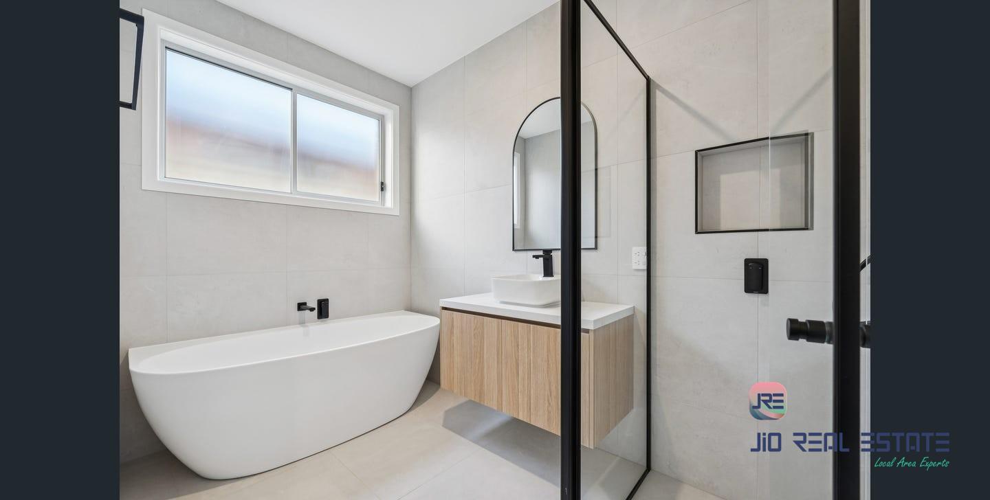 27 Thyme Crescent, Fraser Rise VIC