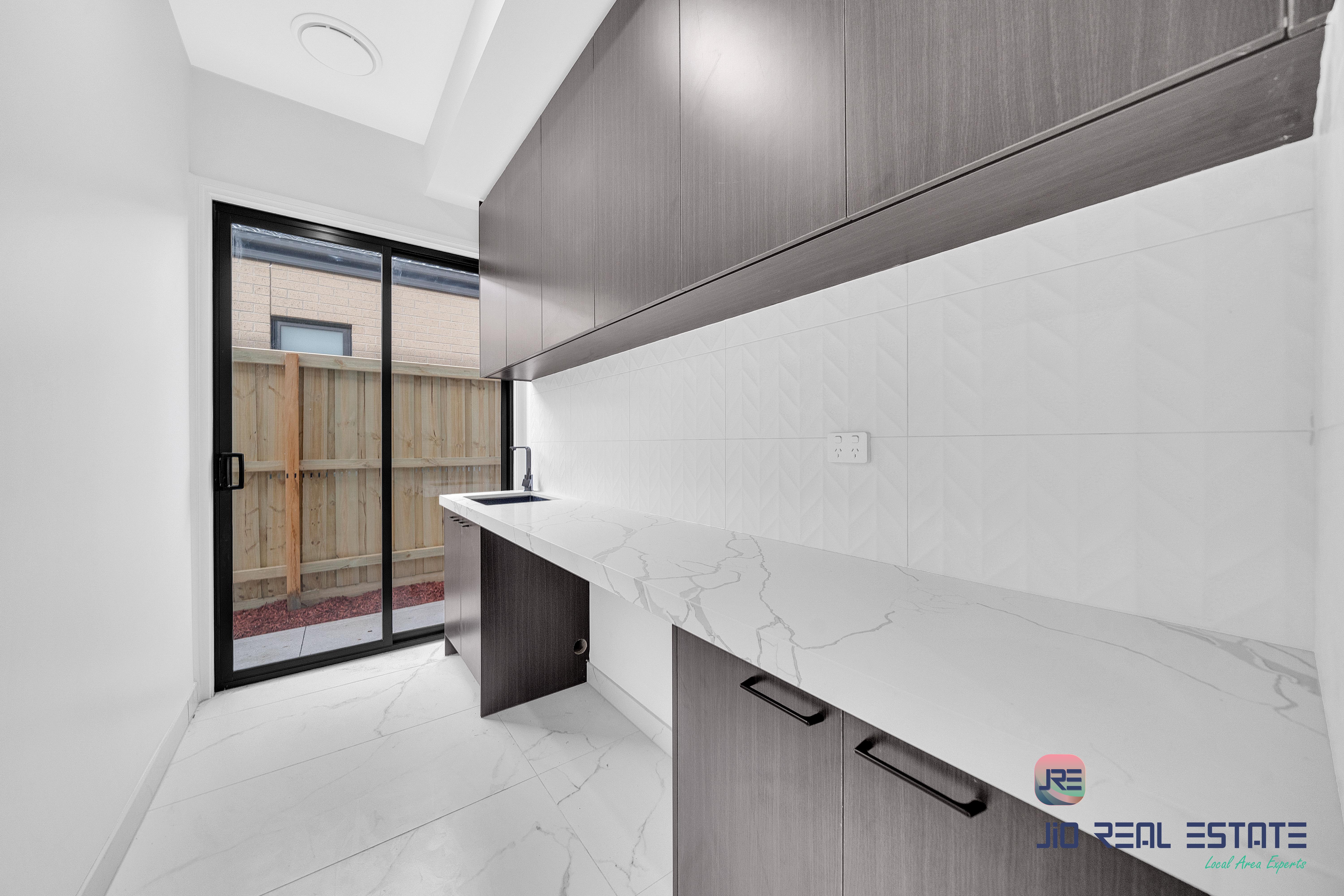 53 Thyme Crescent, Fraser Rise VIC