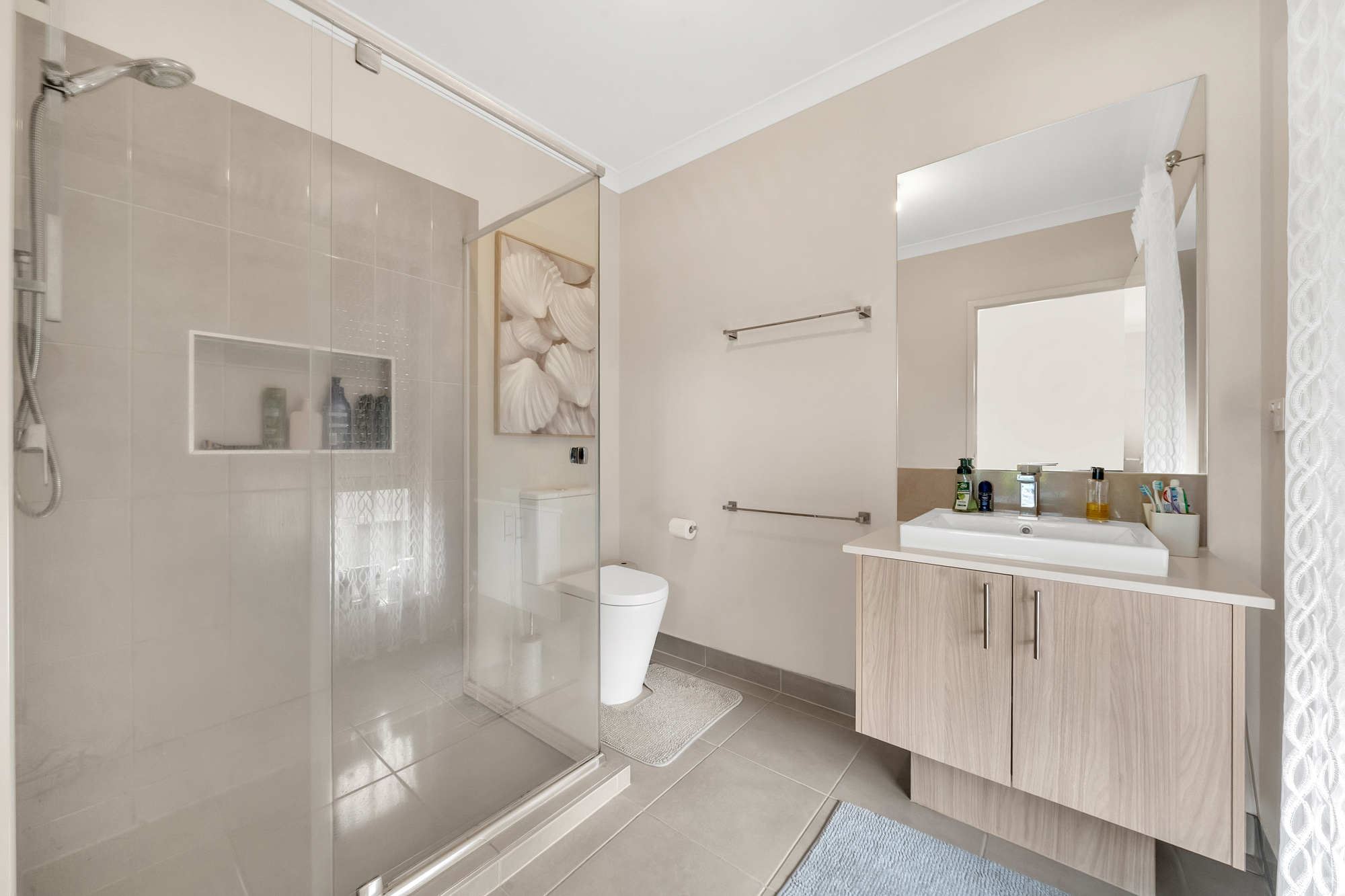 19 Sadie Avenue, Thornhill Park VIC