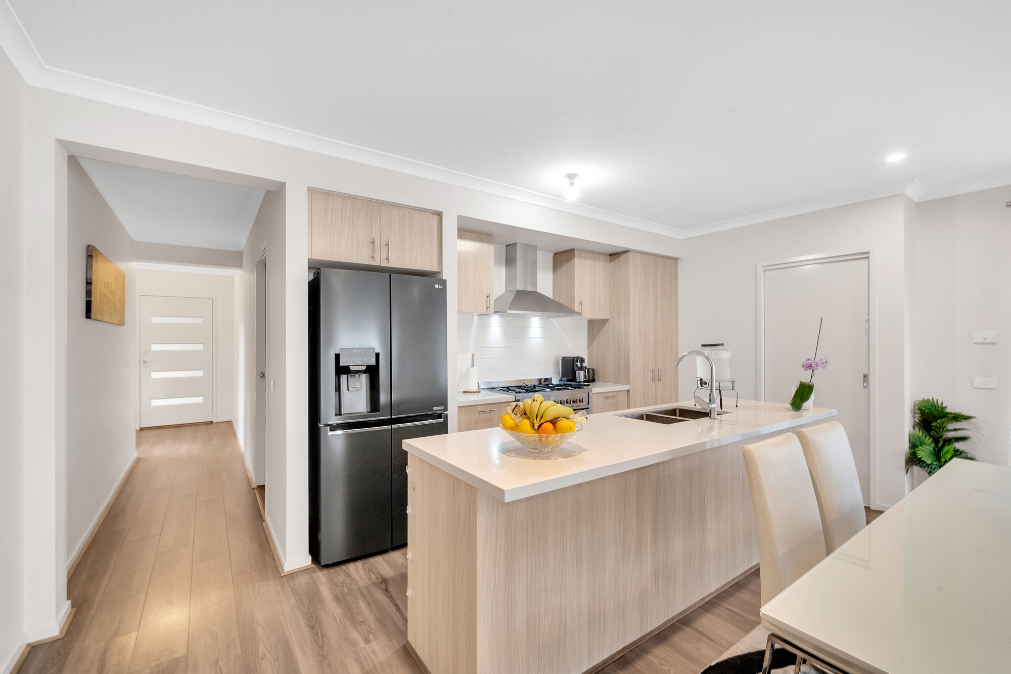 19 Sadie Avenue, Thornhill Park VIC