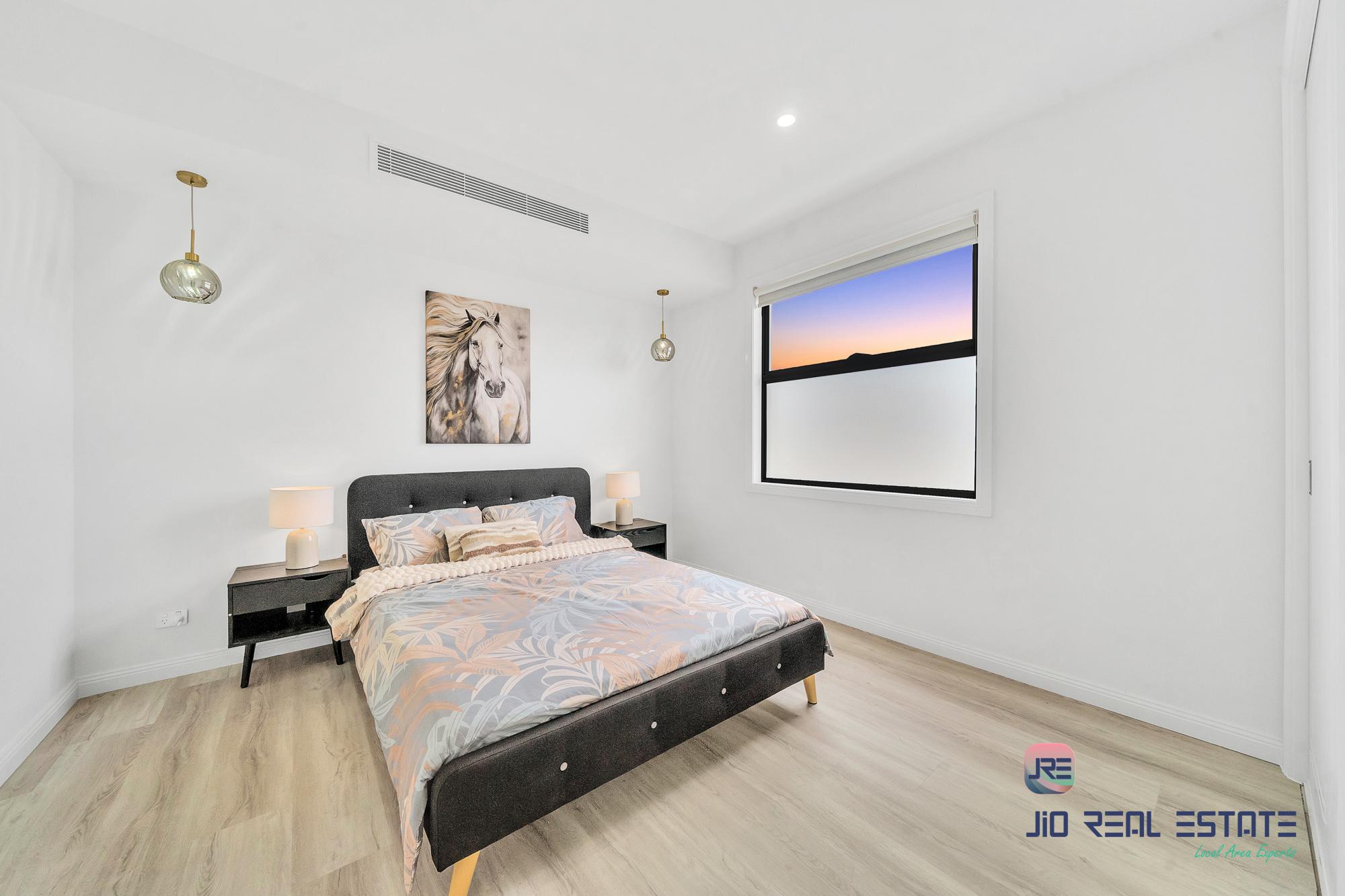 2 Woden Place, Strathtulloh VIC