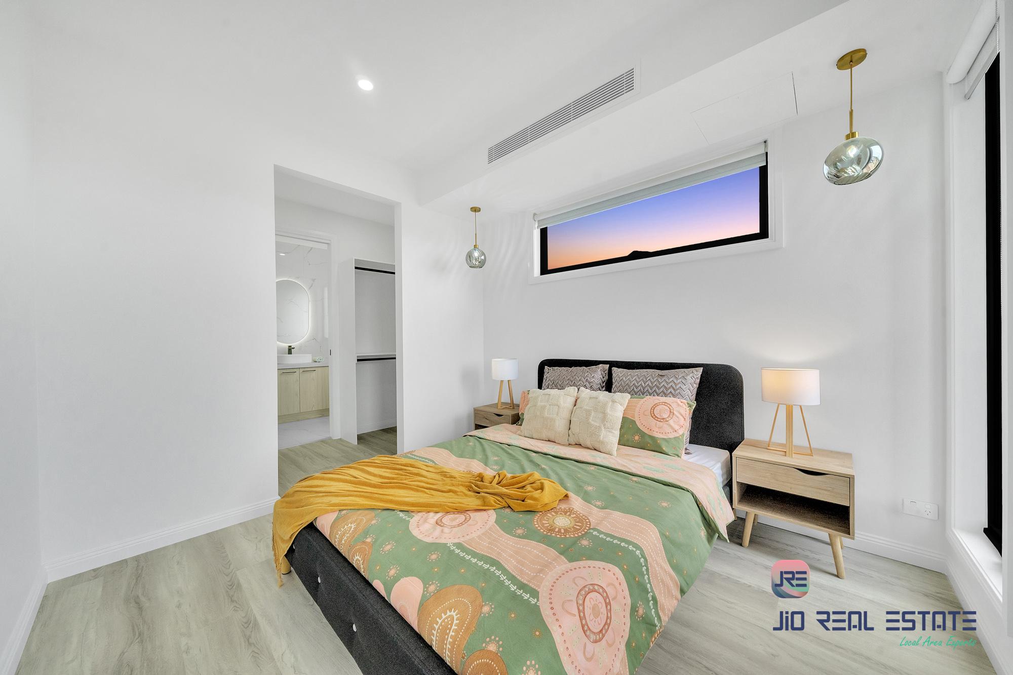 2 Woden Place, Strathtulloh VIC