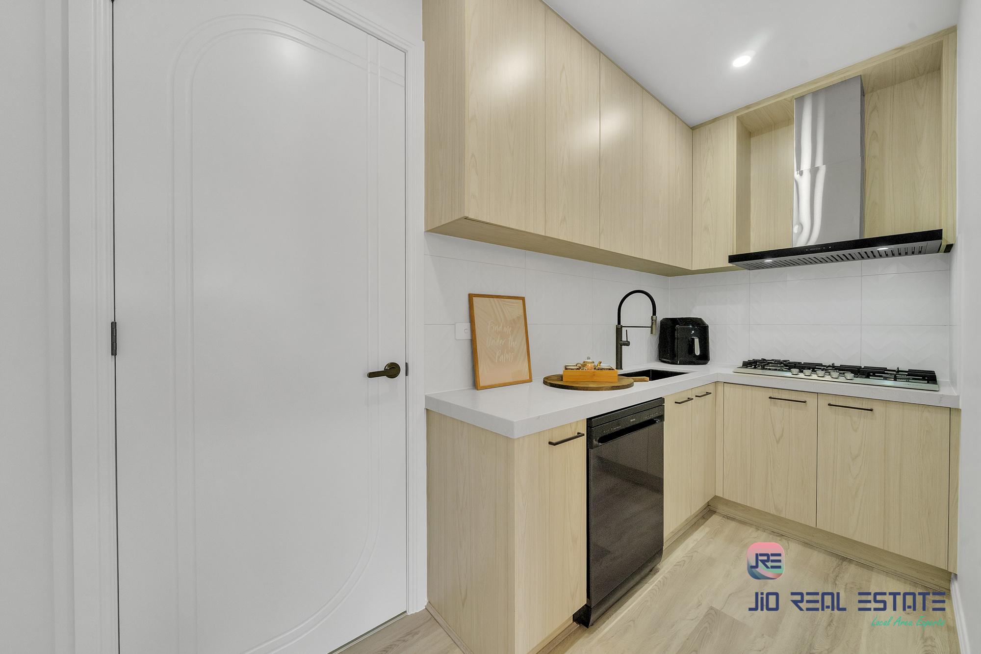2 Woden Place, Strathtulloh VIC