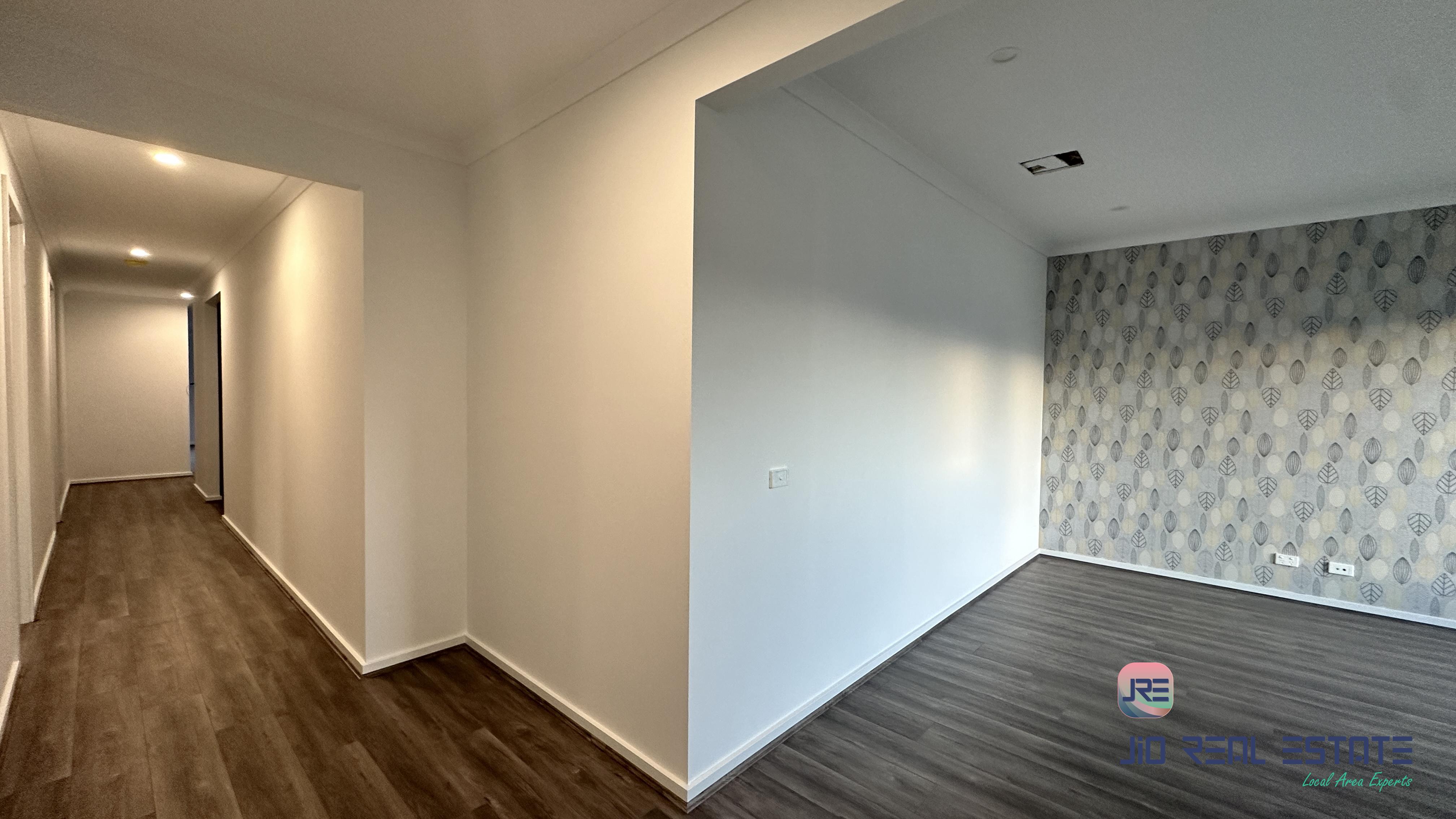 27 Gramercy Place, Strathtulloh VIC