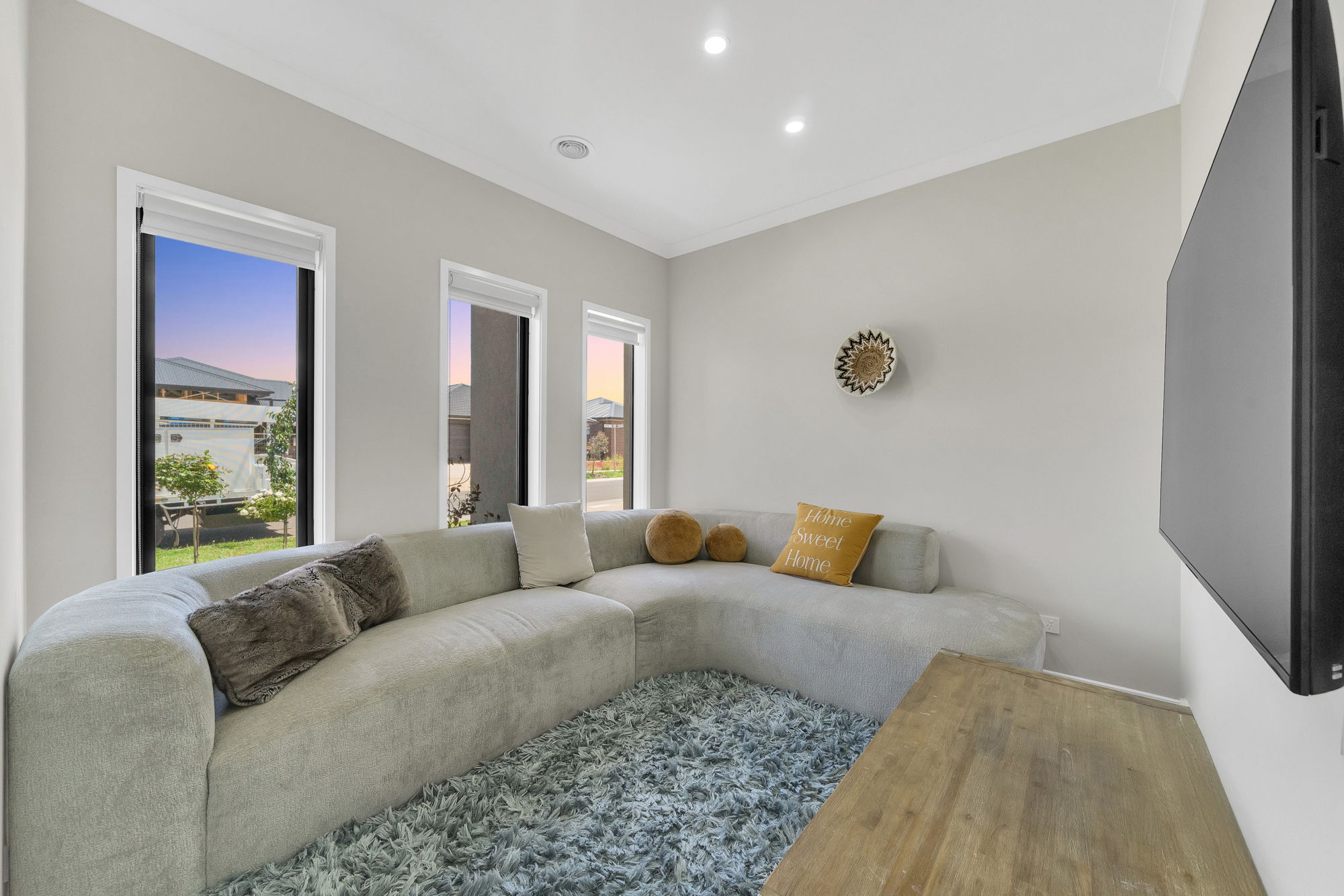 43 Pintail Drive, Melton South VIC