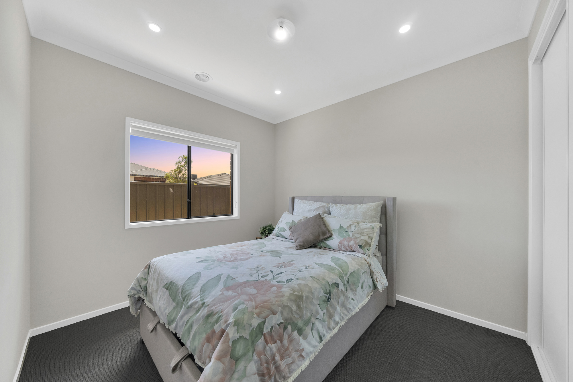 43 Pintail Drive, Melton South VIC