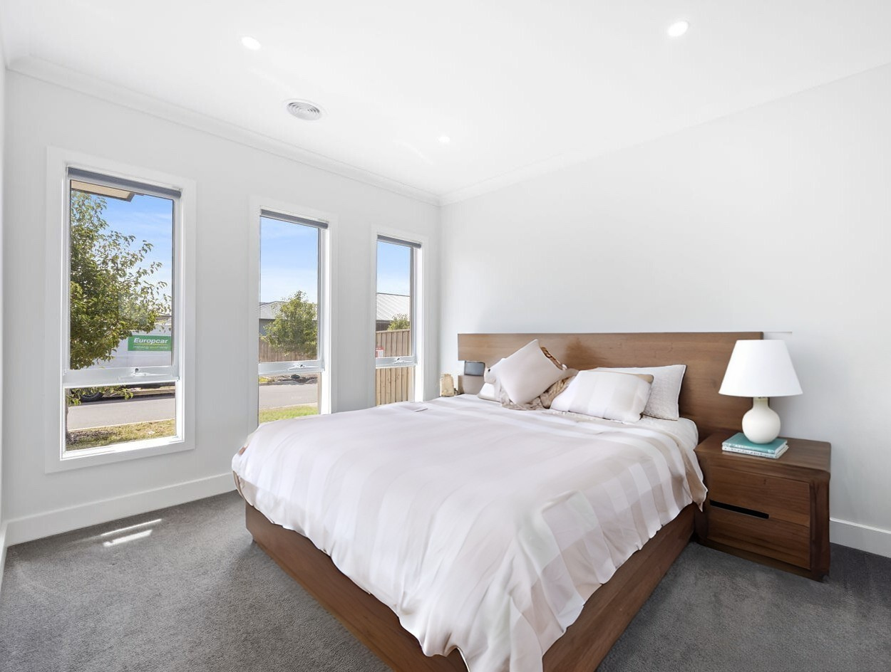 18 Midmar Terrace, Thornhill Park VIC