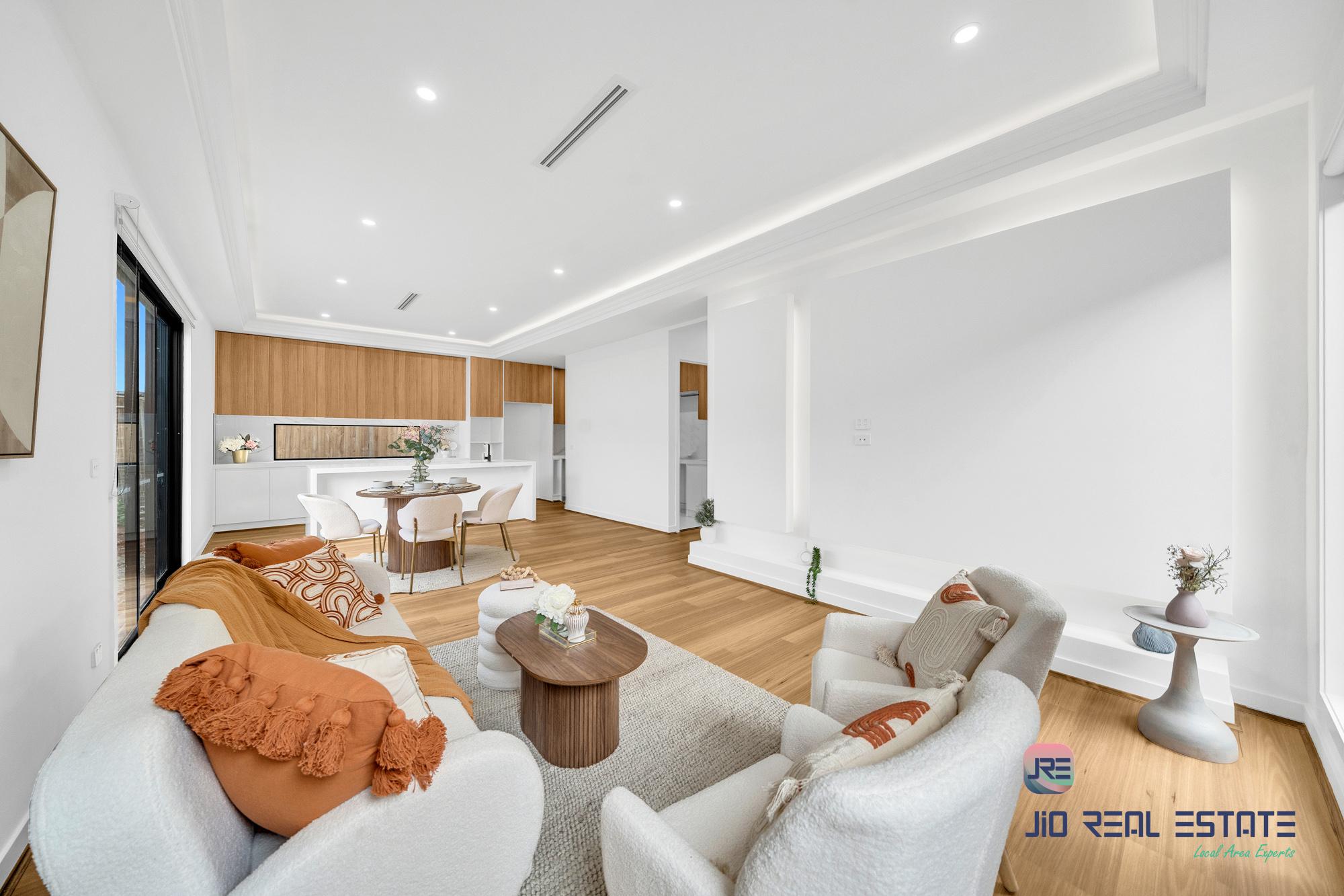 8 Linburn Street, Thornhill Park VIC