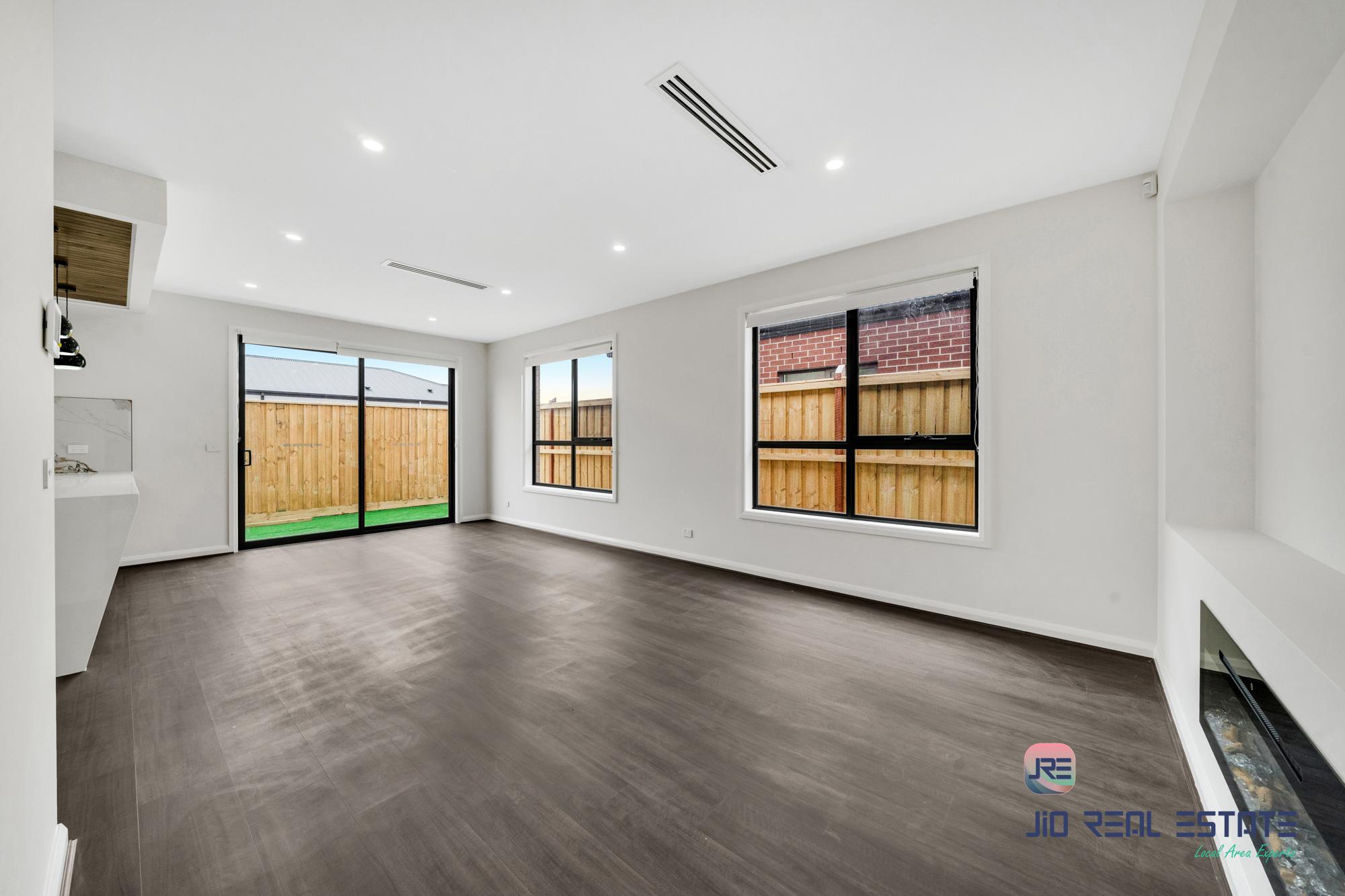 25 Councillor Drive, Weir Views VIC