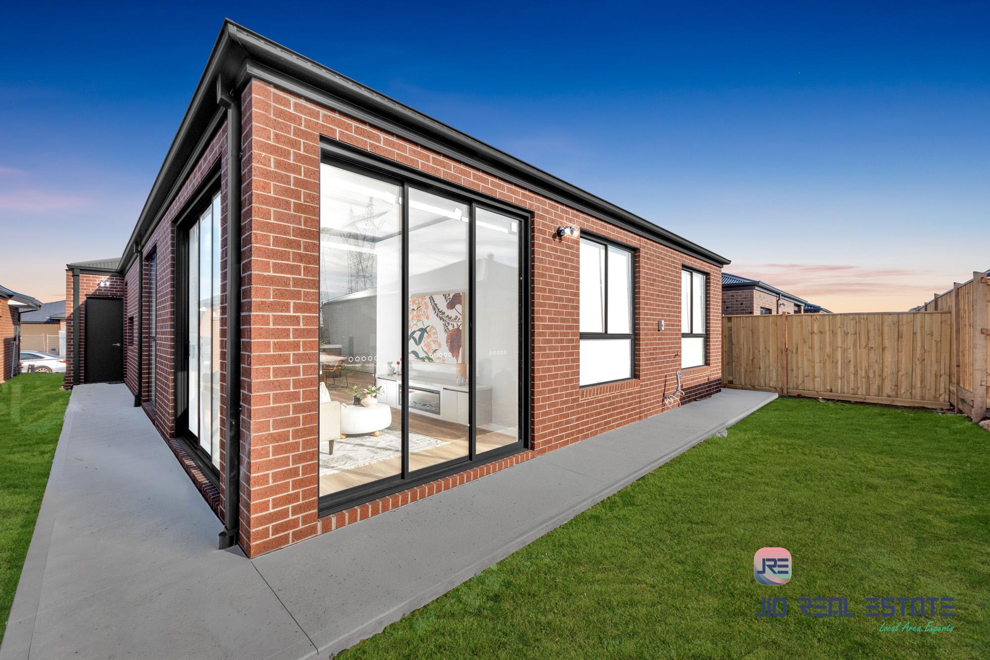 14 Mediterranean Street, Deanside VIC