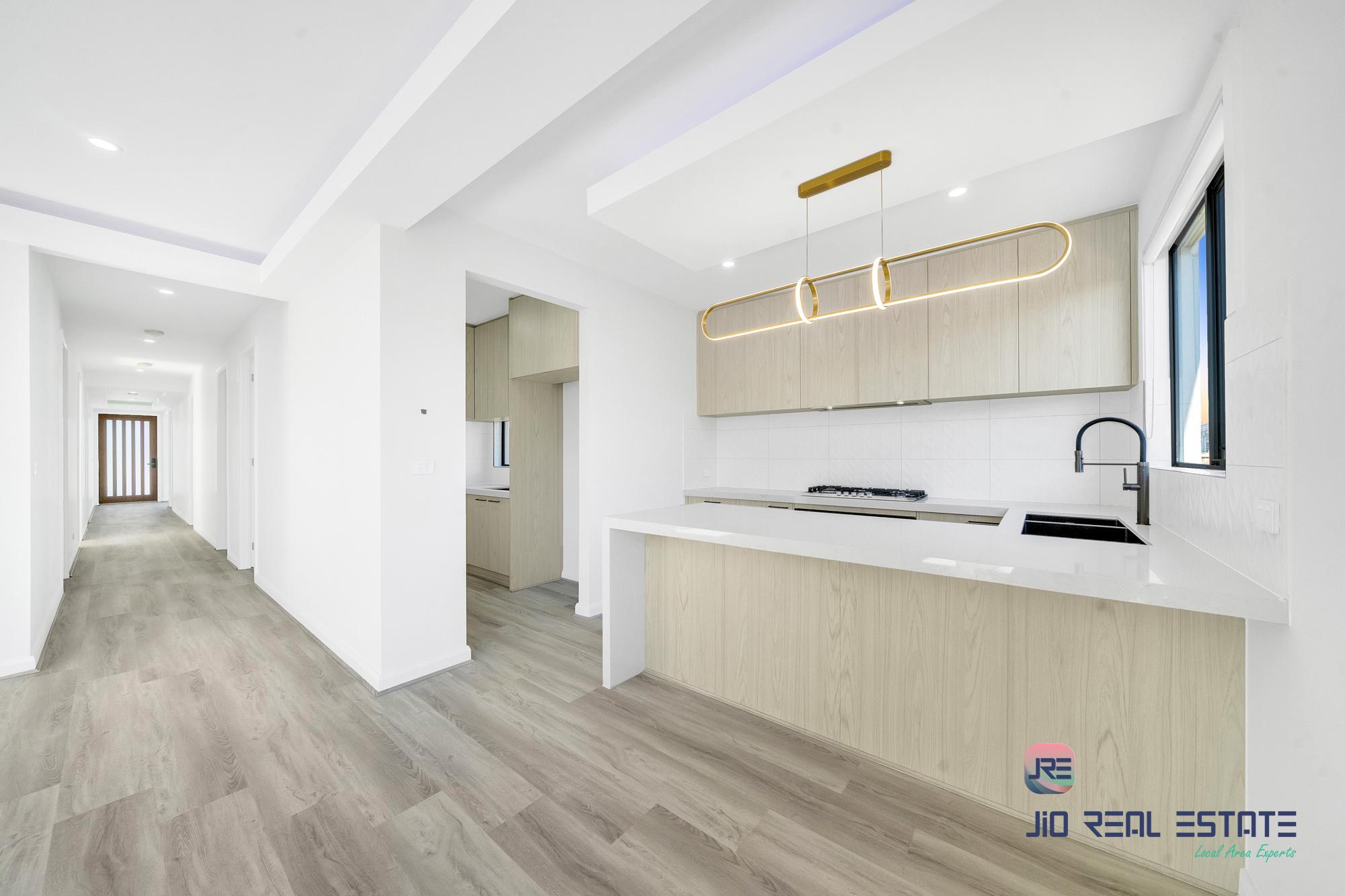 17 Peatland Road, Fraser Rise VIC