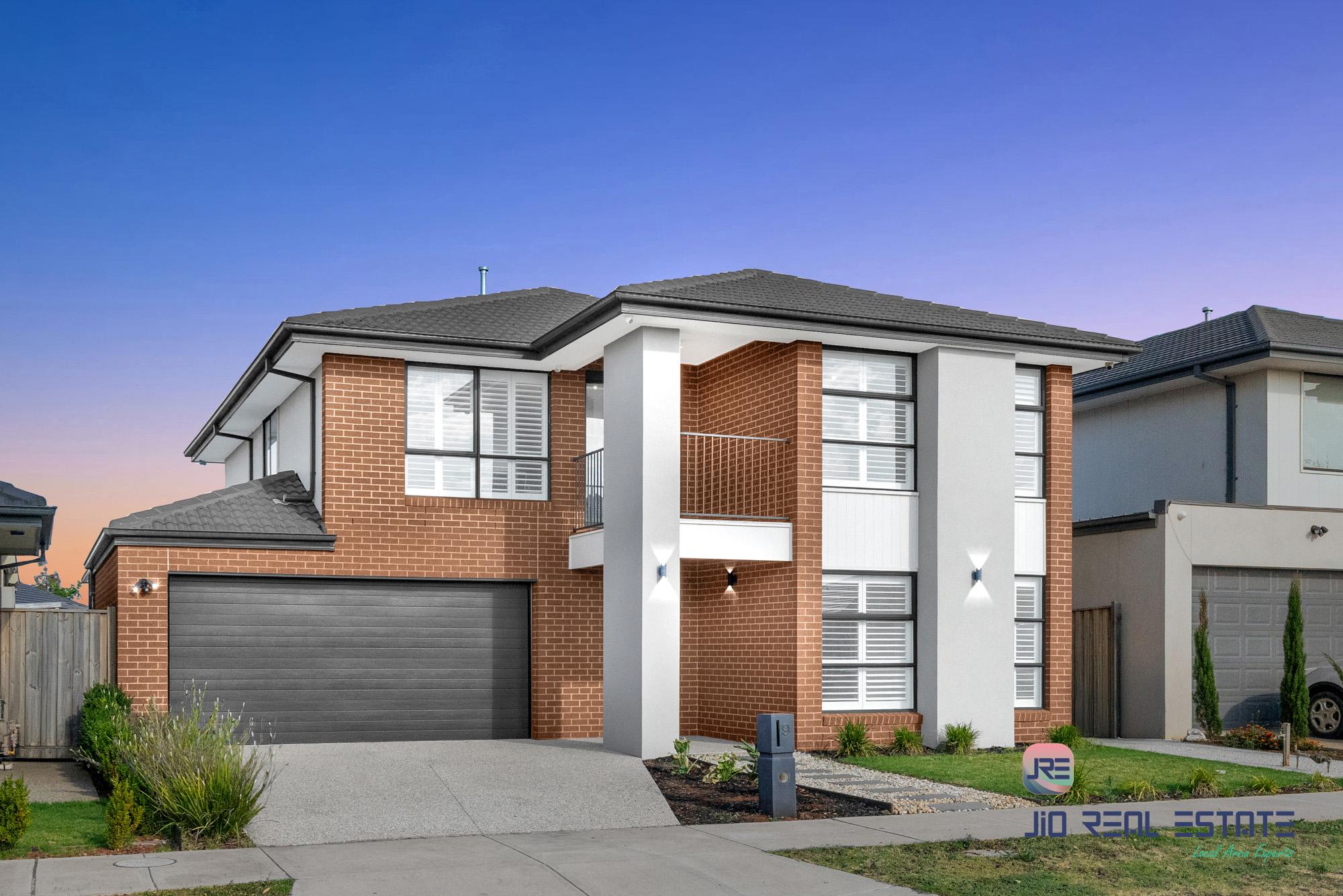 9 Mclean Street, Thornhill Park VIC