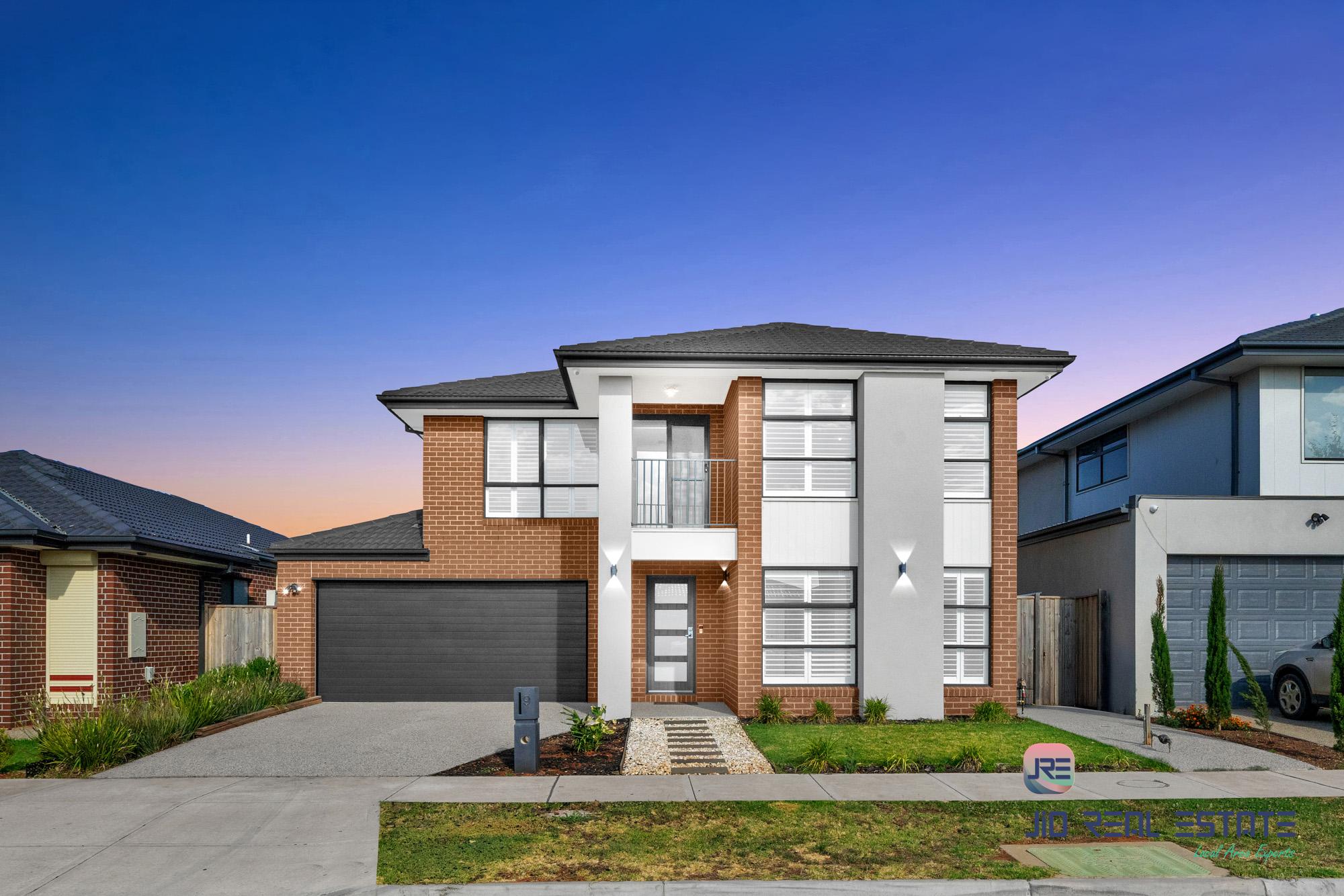 9 Mclean Street, Thornhill Park VIC