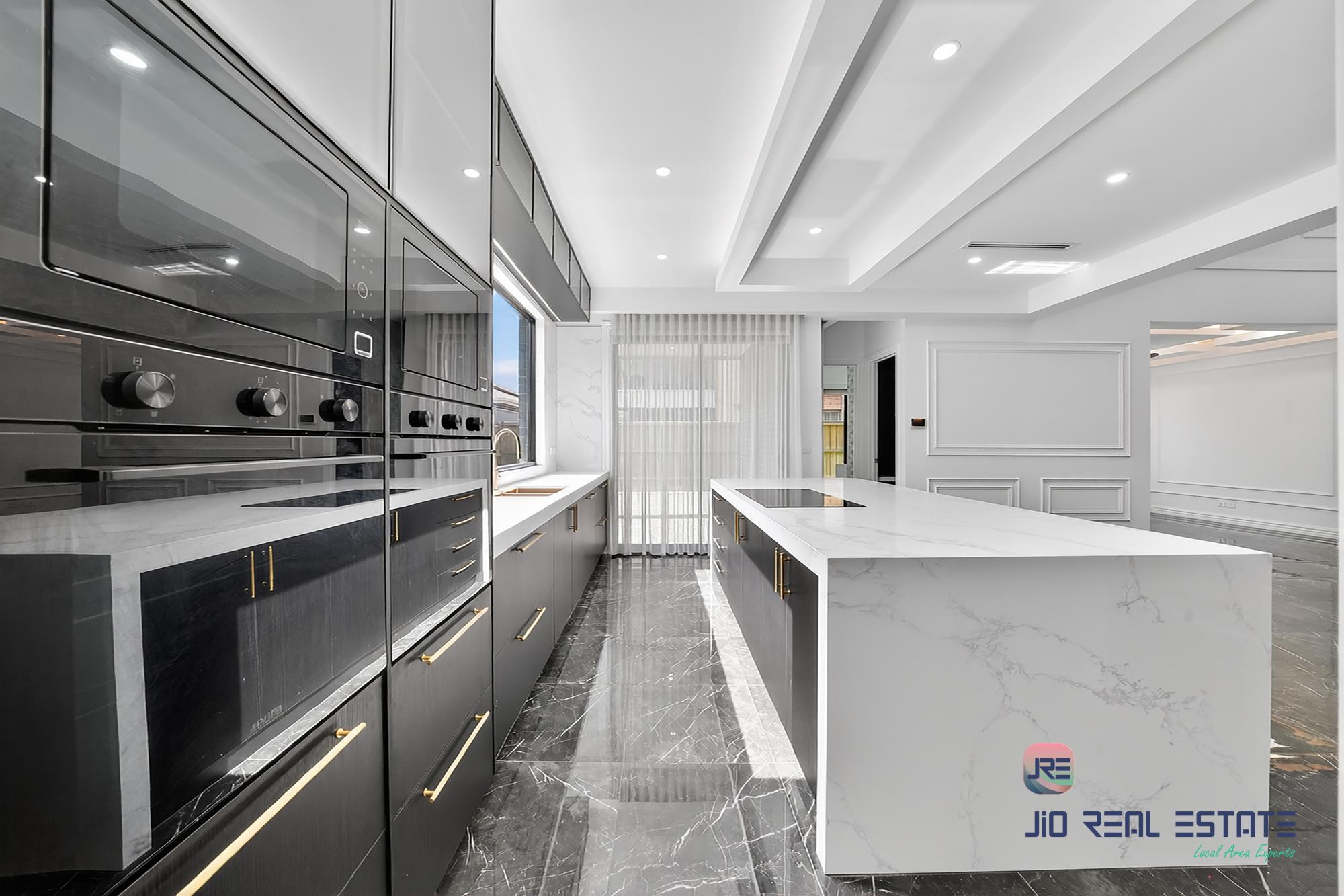 44 Reed Court, Deanside VIC