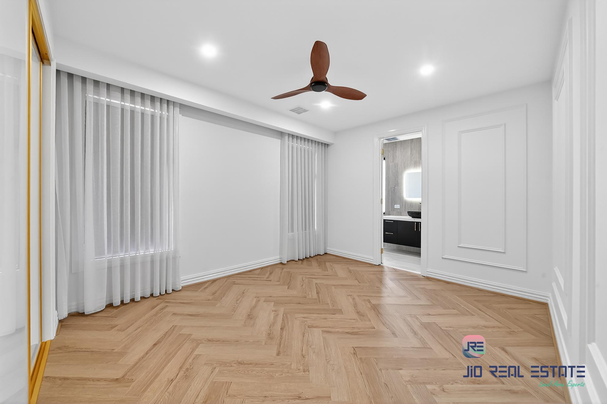 44 Reed Court, Deanside VIC