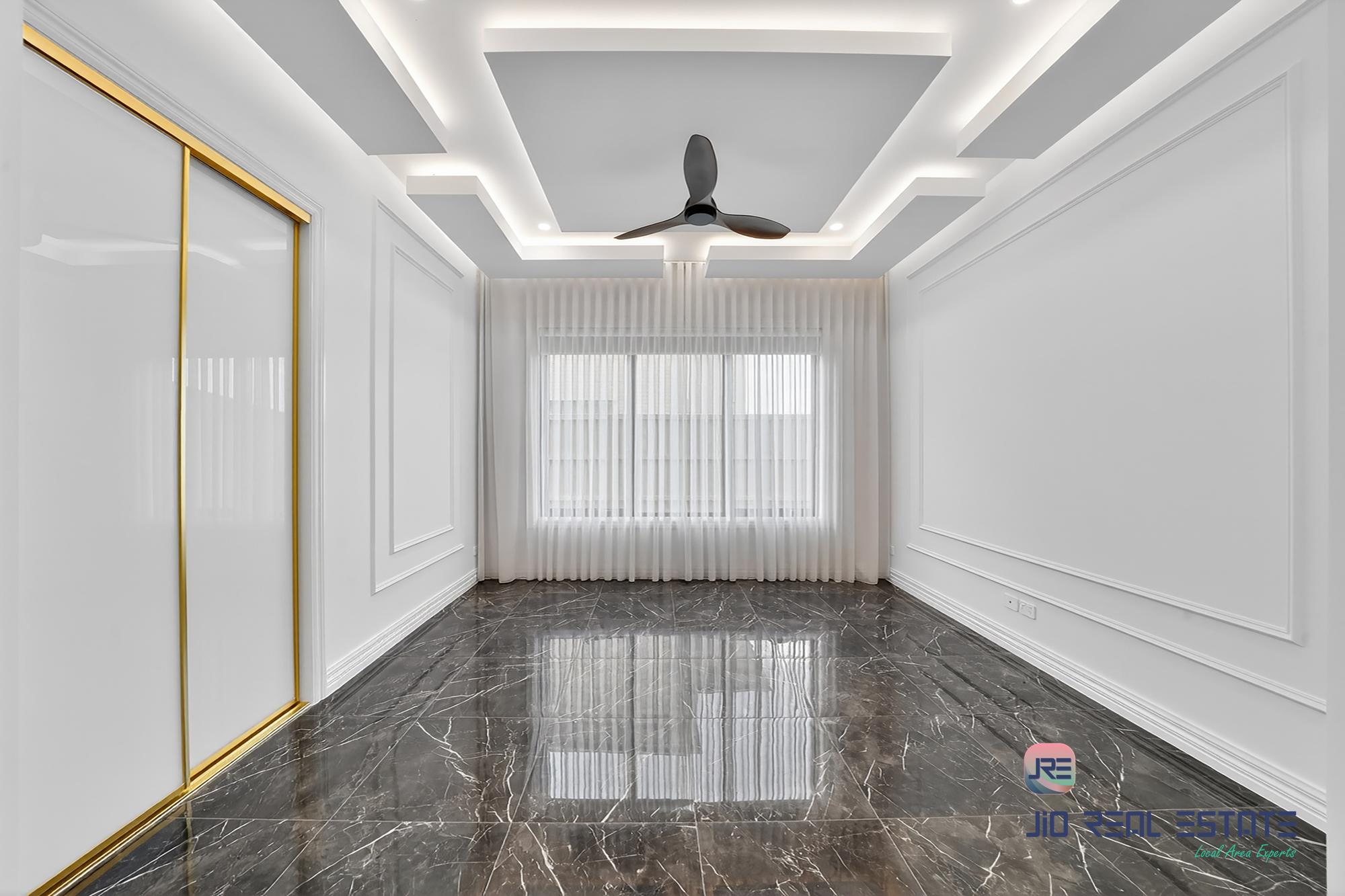 44 Reed Court, Deanside VIC