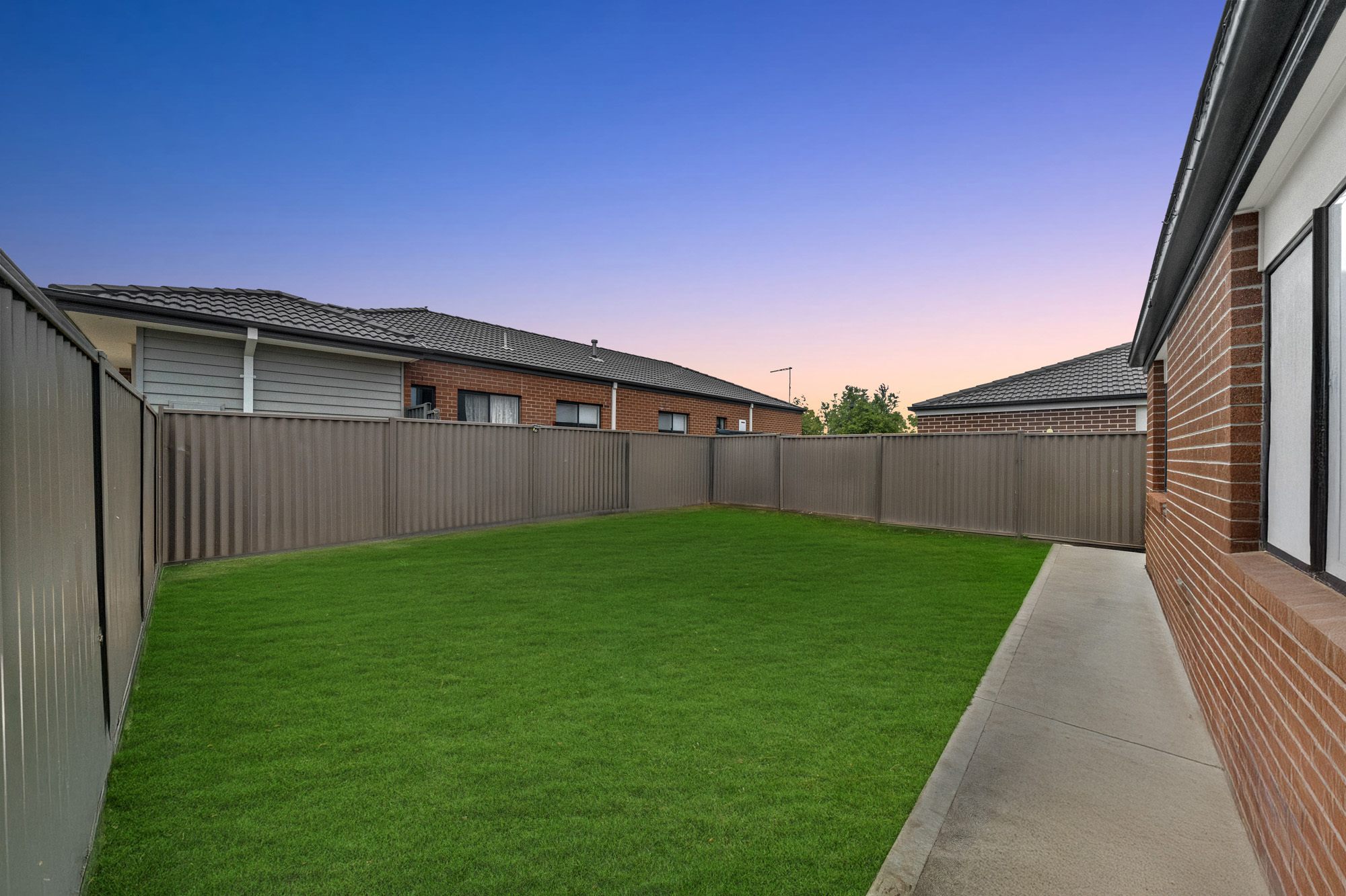 12 Ambervue Drive, Cobblebank VIC