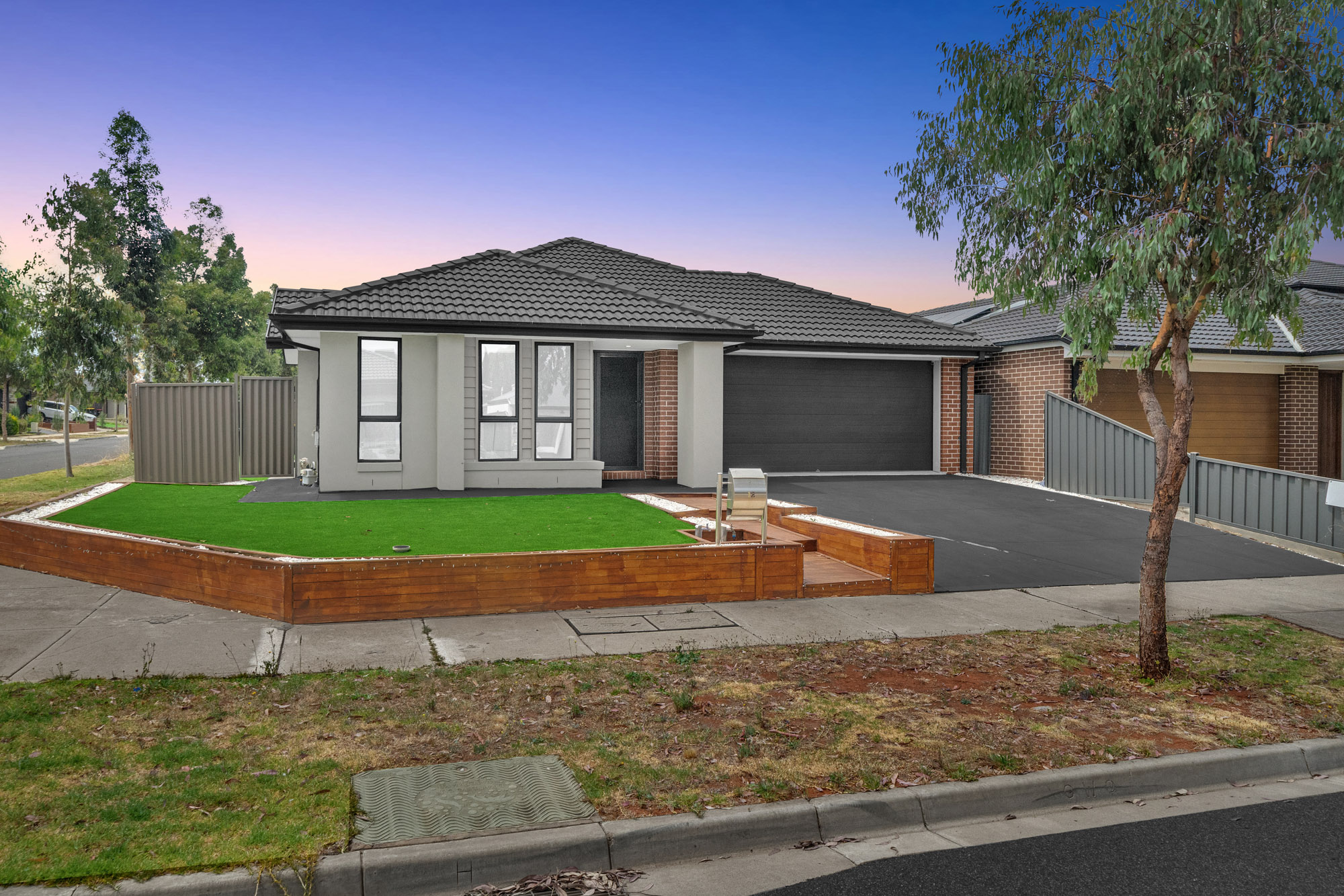 12 Ambervue Drive, Cobblebank VIC