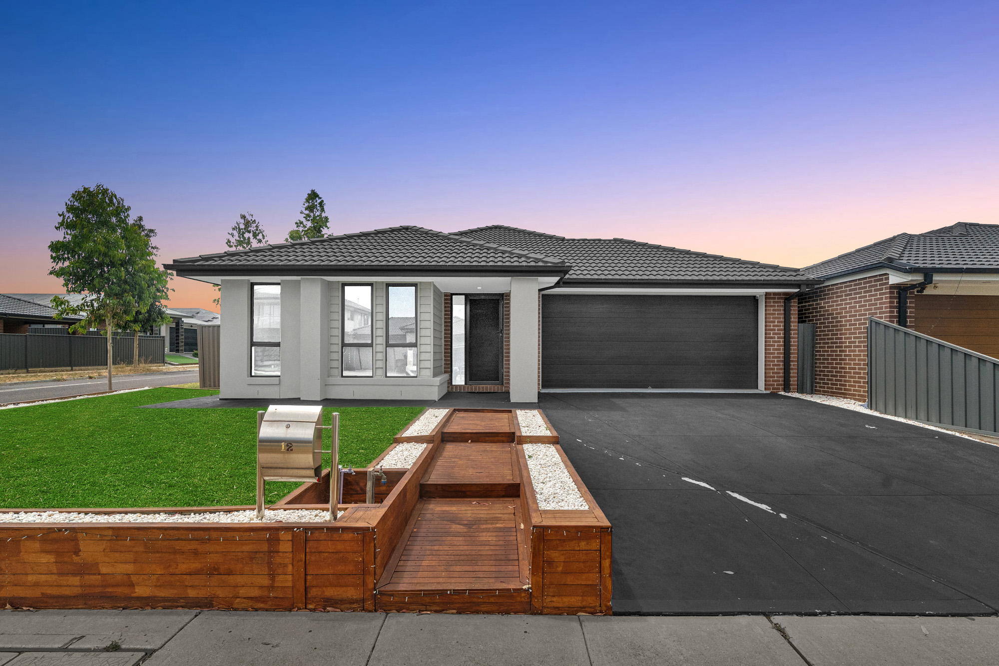 12 Ambervue Drive, Cobblebank VIC