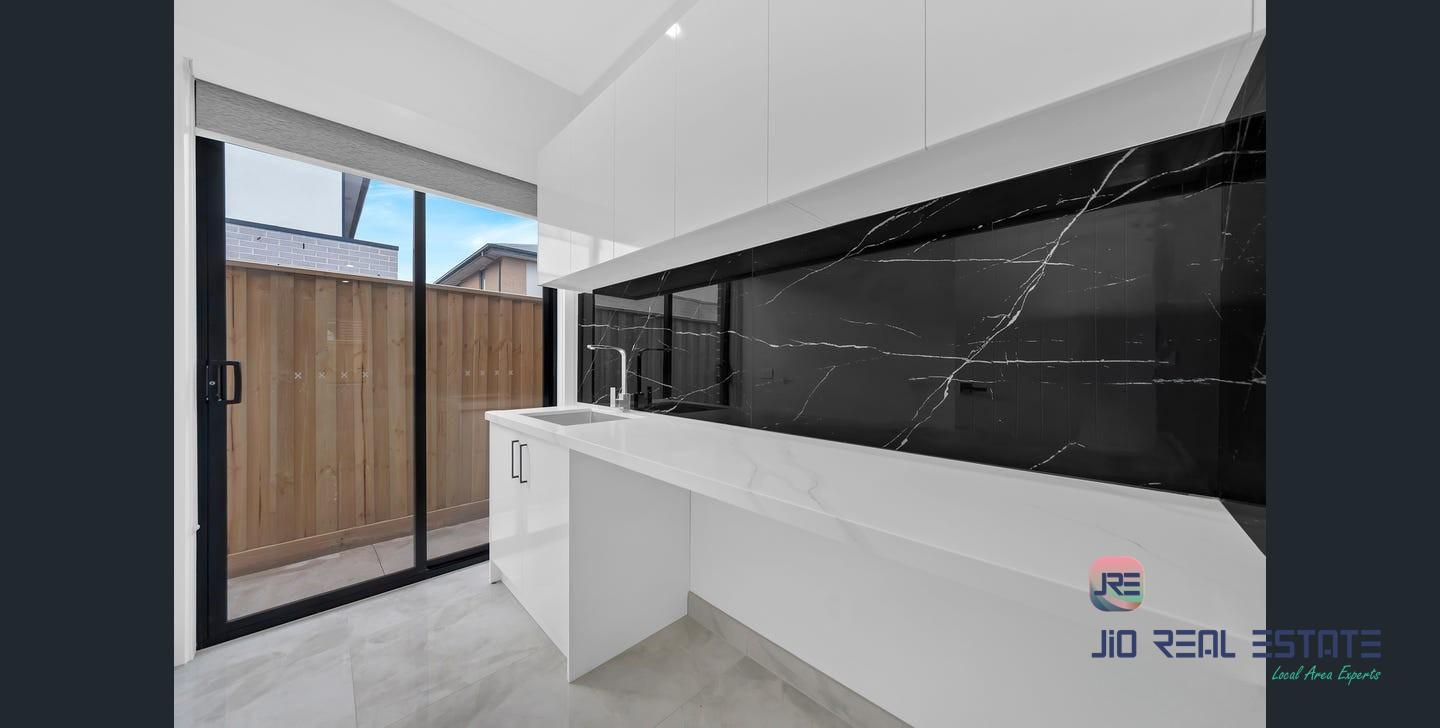 10 Yambulla Street, Tarneit VIC