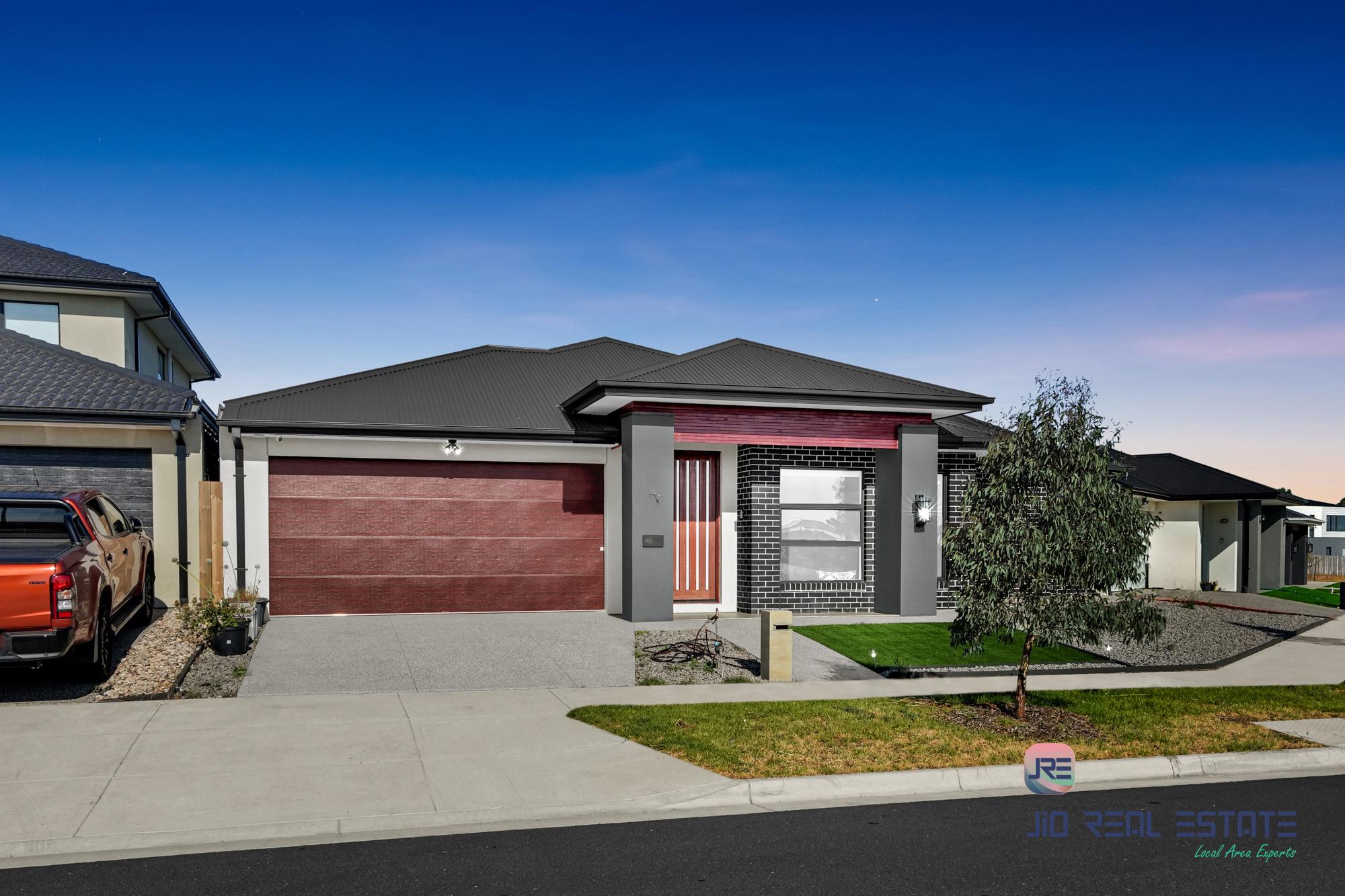 48 Charleston Road, Deanside VIC