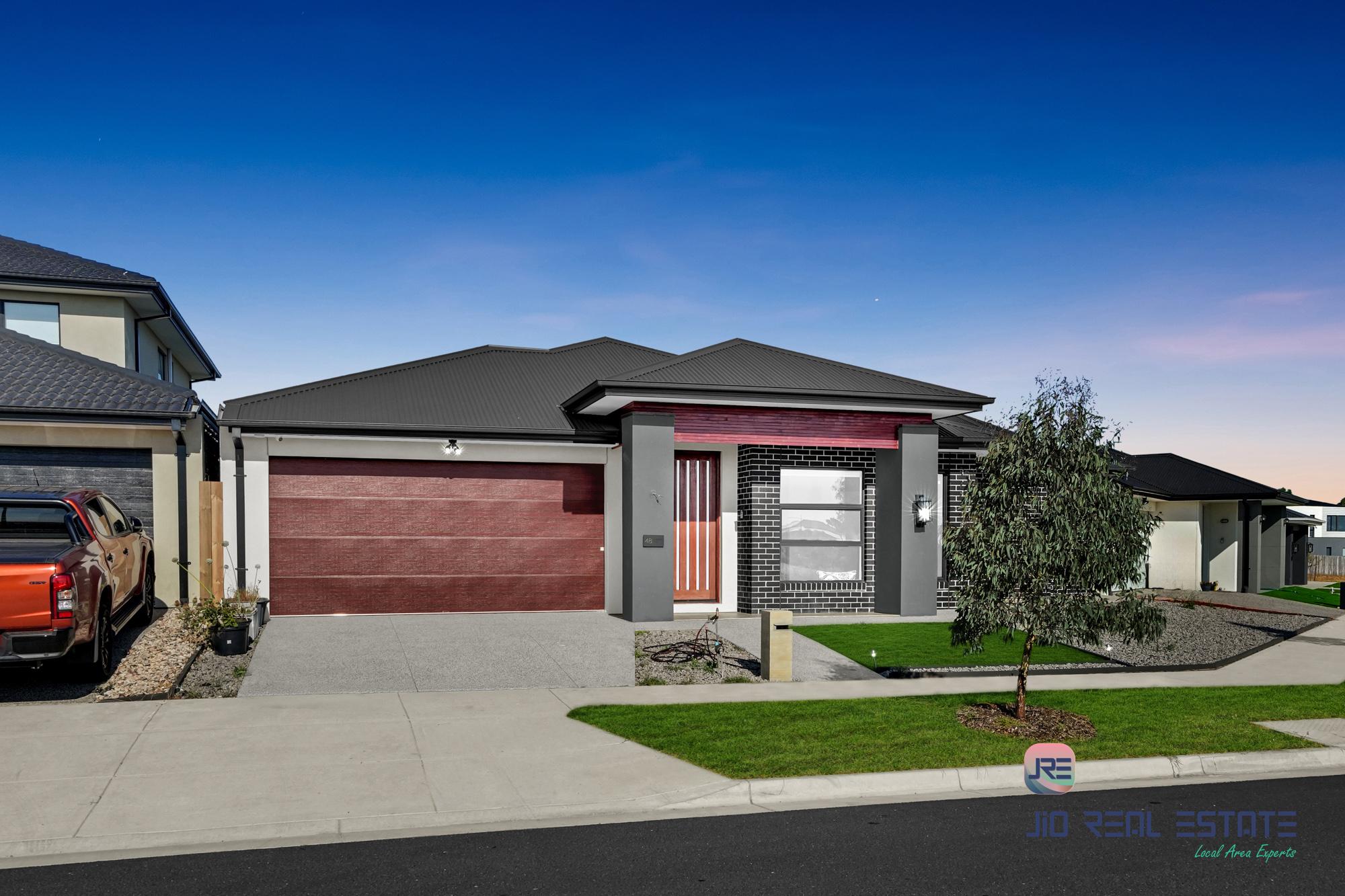 48 Charleston Road, Deanside VIC