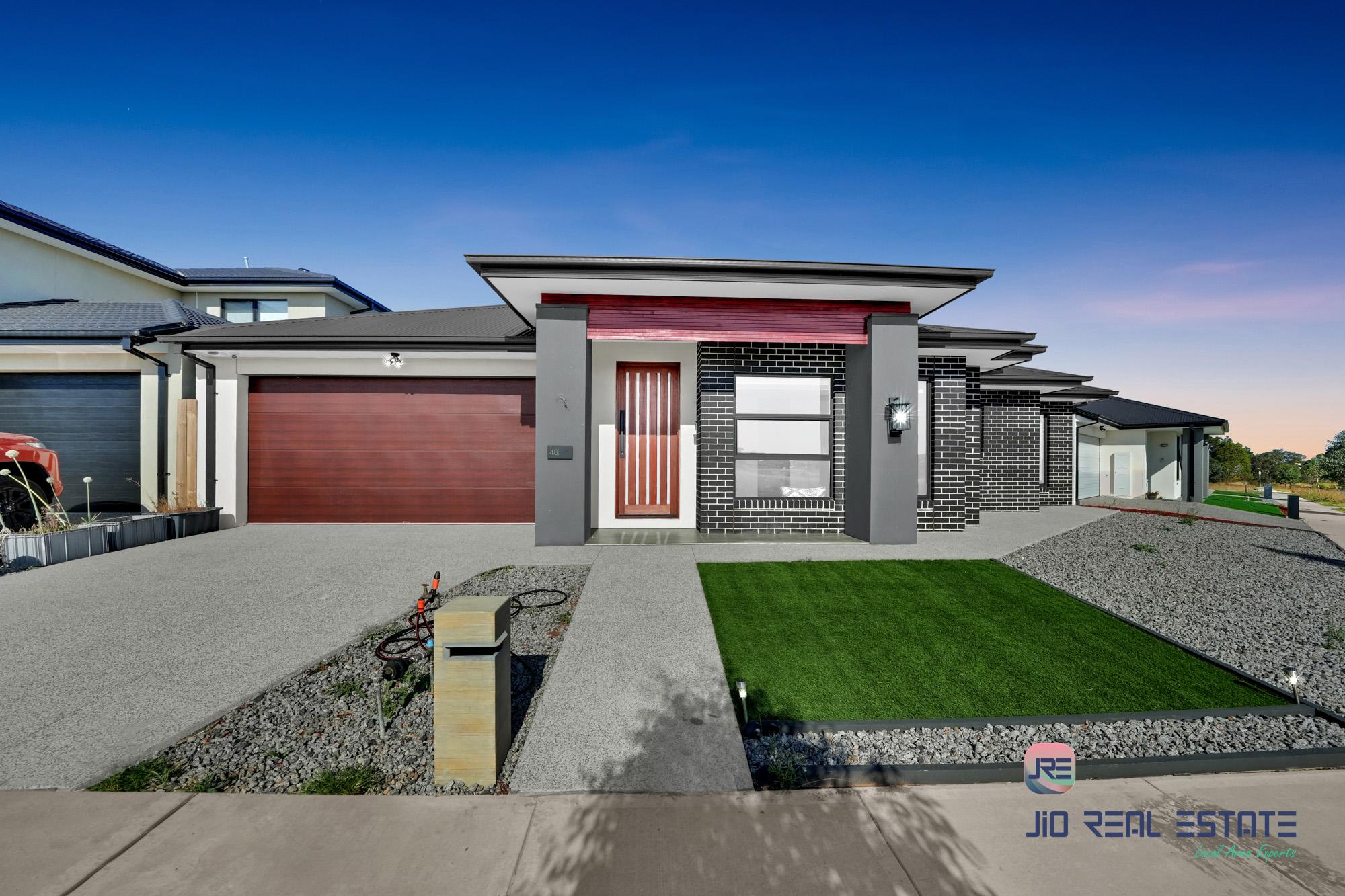 48 Charleston Road, Deanside VIC