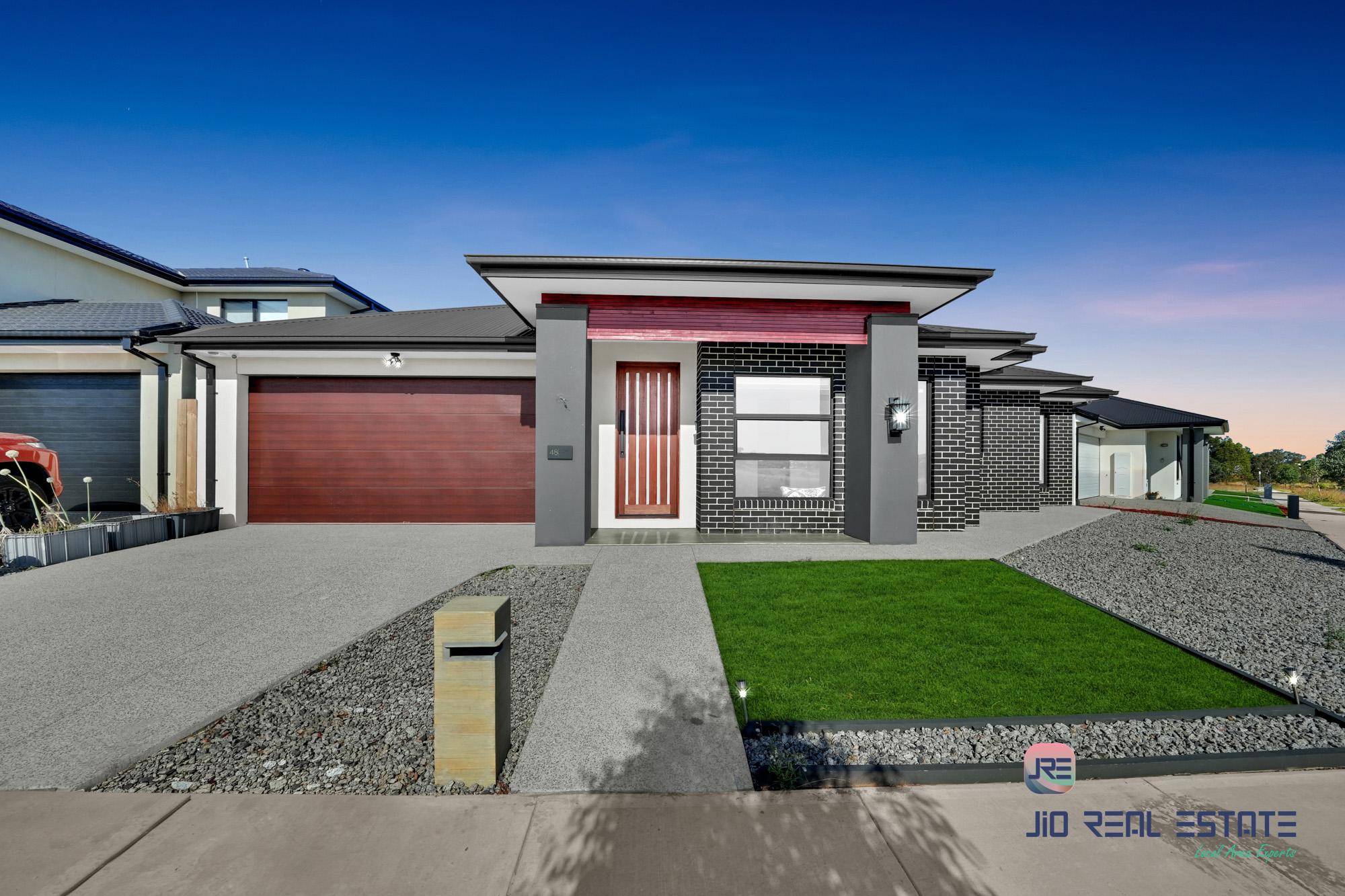 48 Charleston Road, Deanside VIC