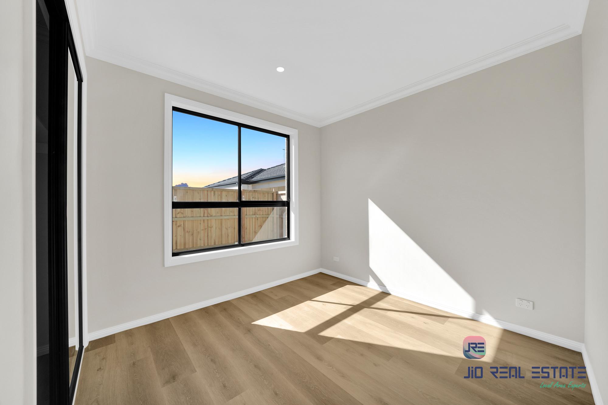 3 Tipperary Drive, Rockbank VIC