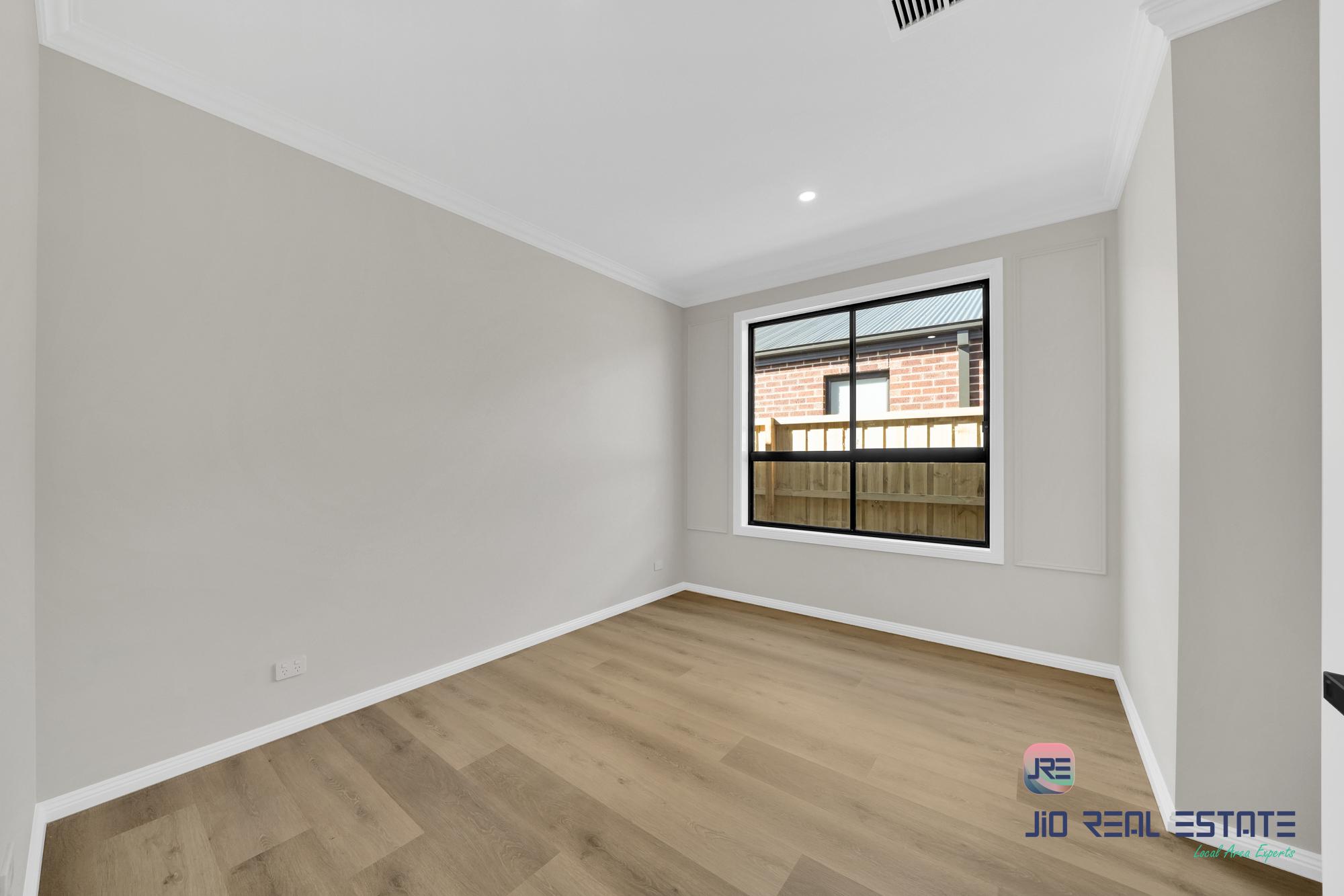3 Tipperary Drive, Rockbank VIC