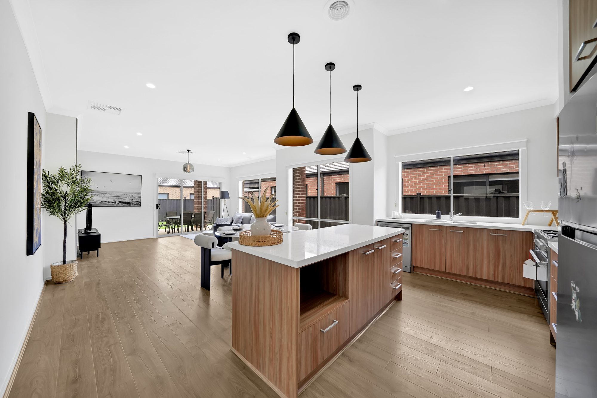 38 Ravenscraig Drive, Strathtulloh VIC