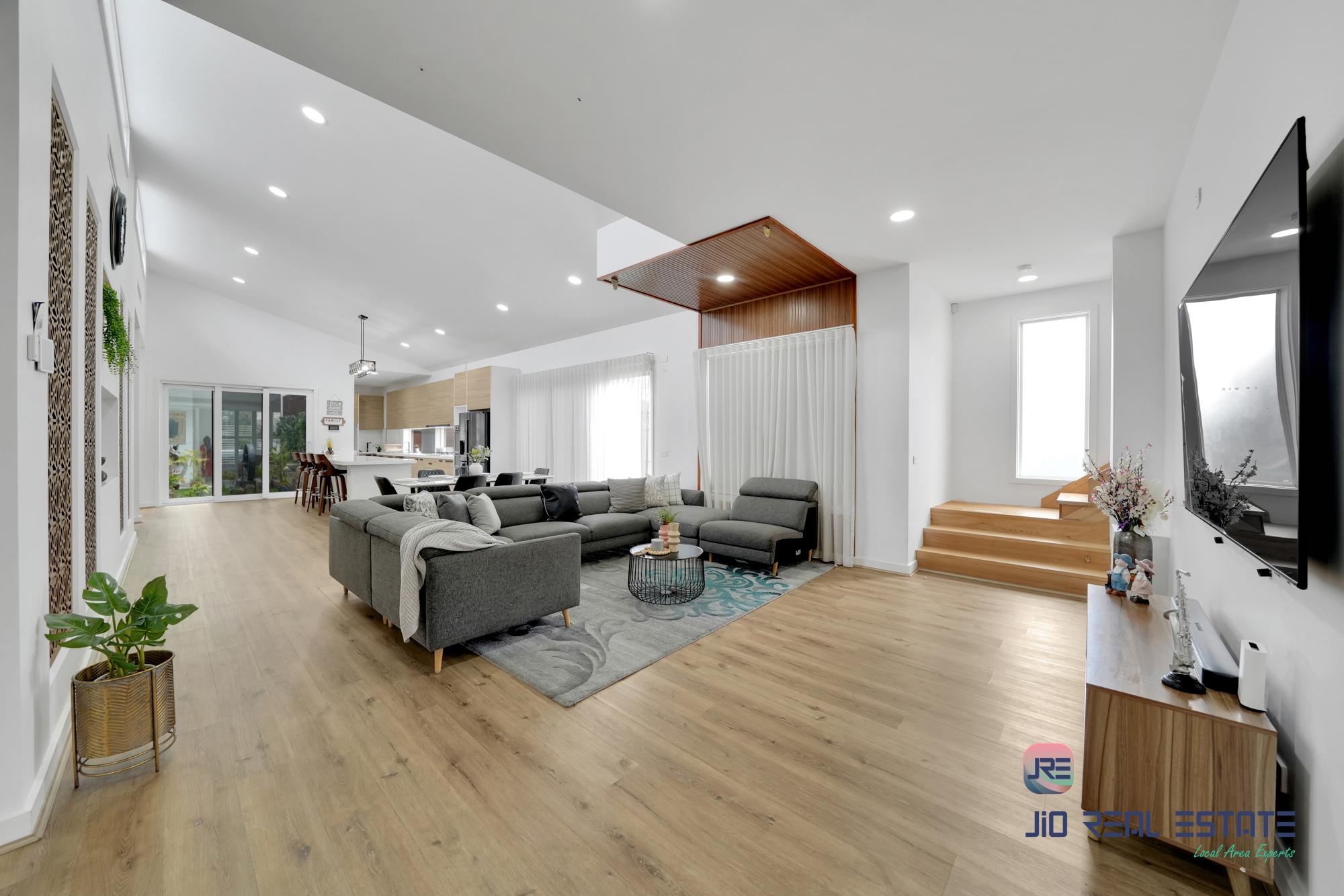 13 Longshanks Street, Thornhill Park VIC