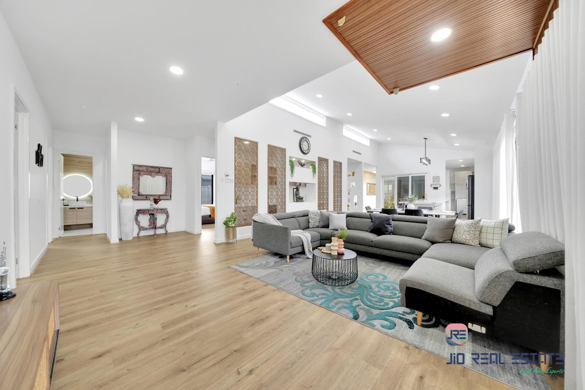 13 Longshanks Street, Thornhill Park VIC