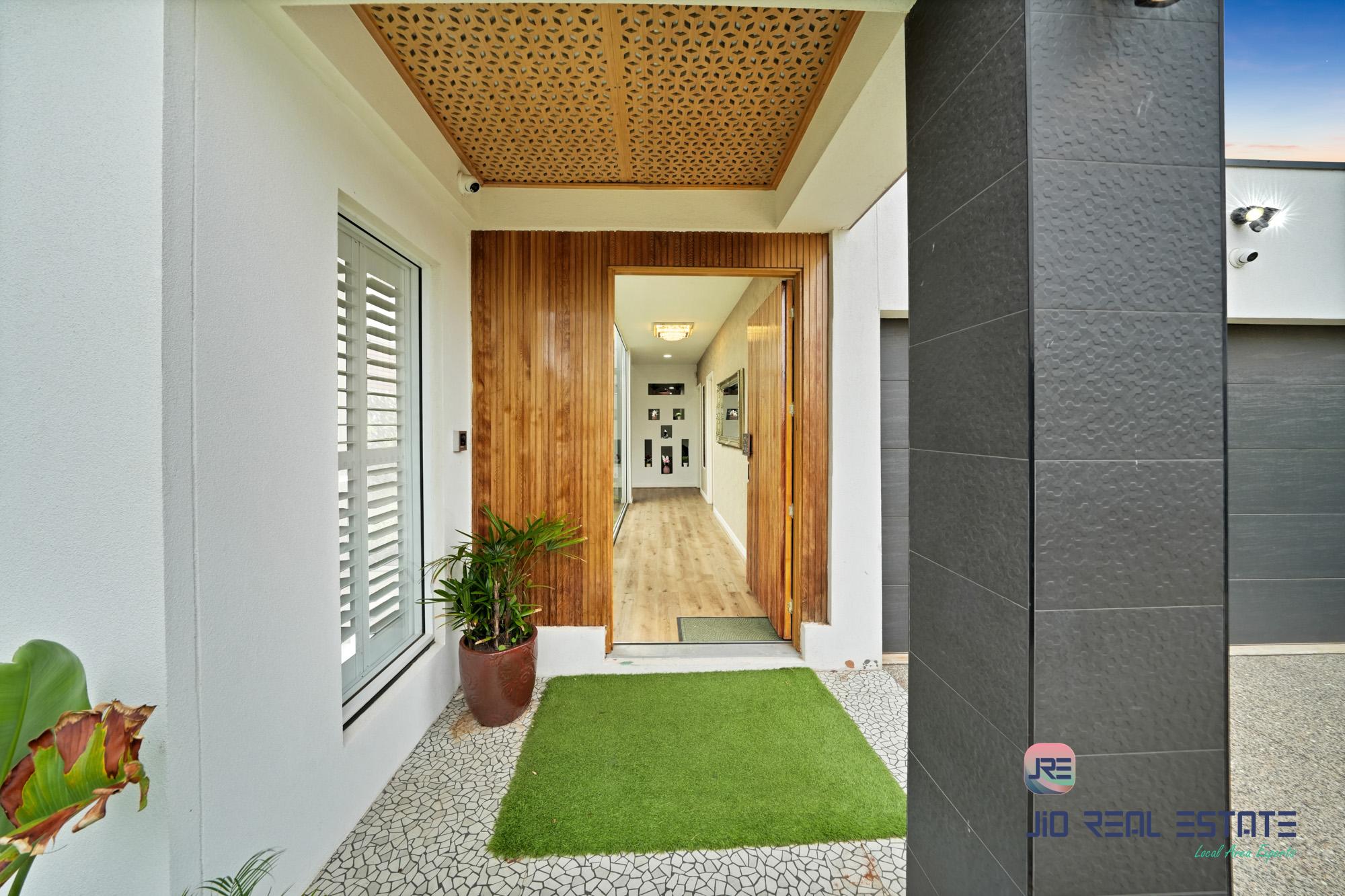 13 Longshanks Street, Thornhill Park VIC