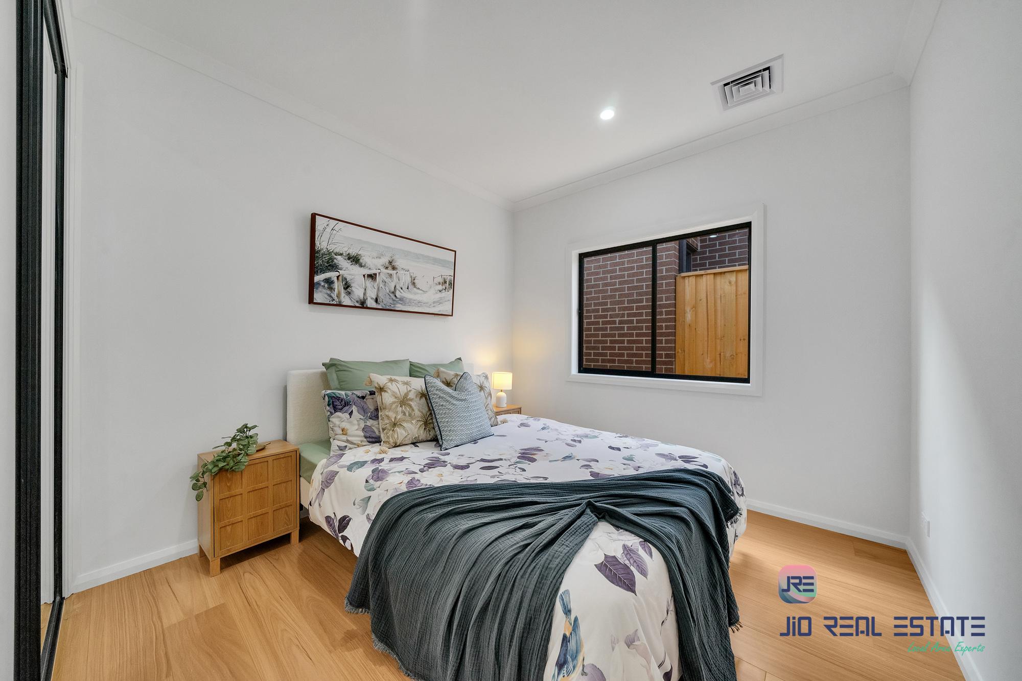 41 Whitby Circuit, Fraser Rise VIC