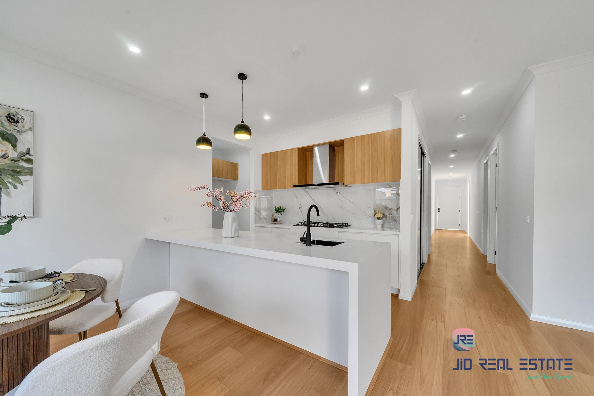 41 Whitby Circuit, Fraser Rise VIC