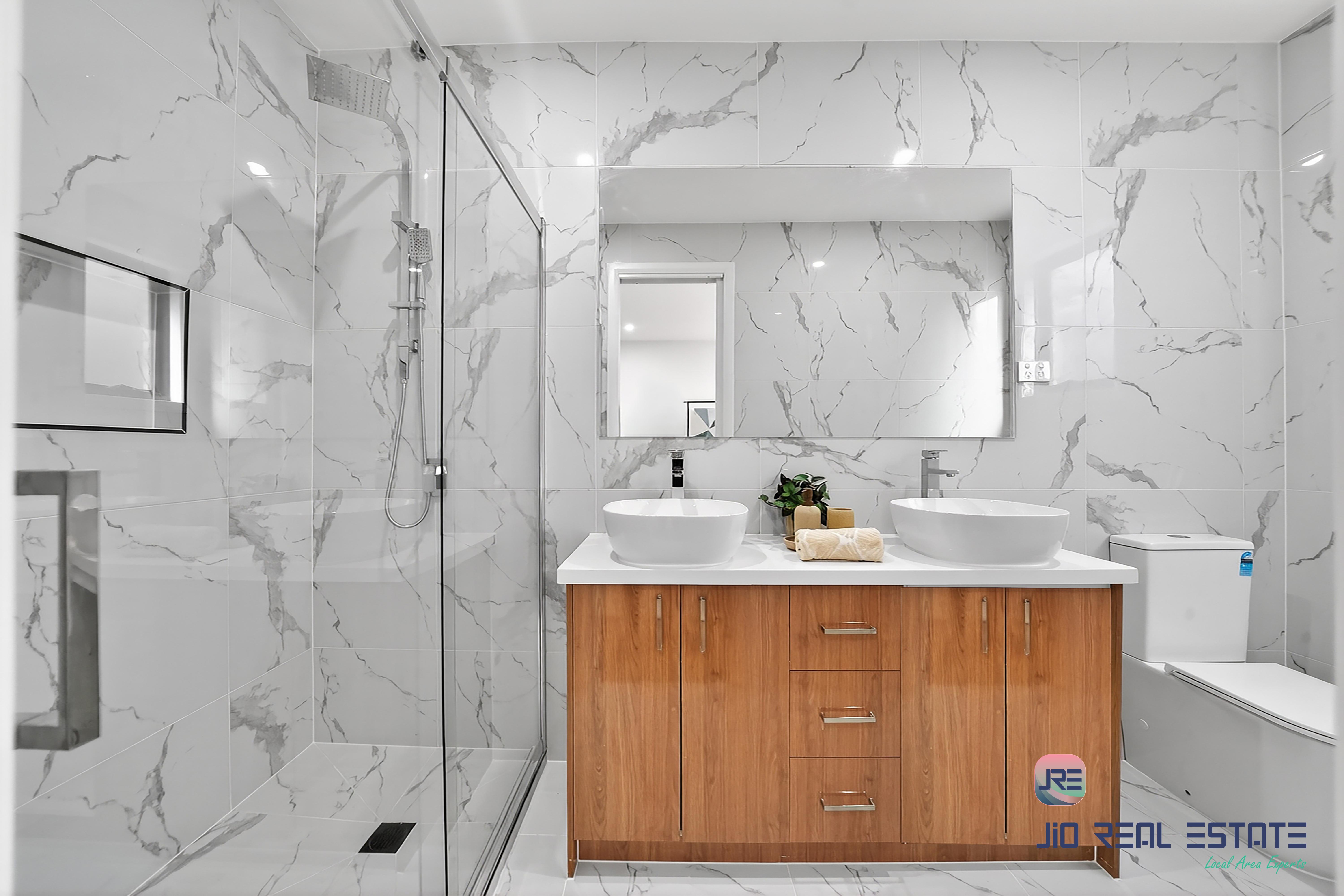 18 Castlecrag Way, Strathtulloh VIC