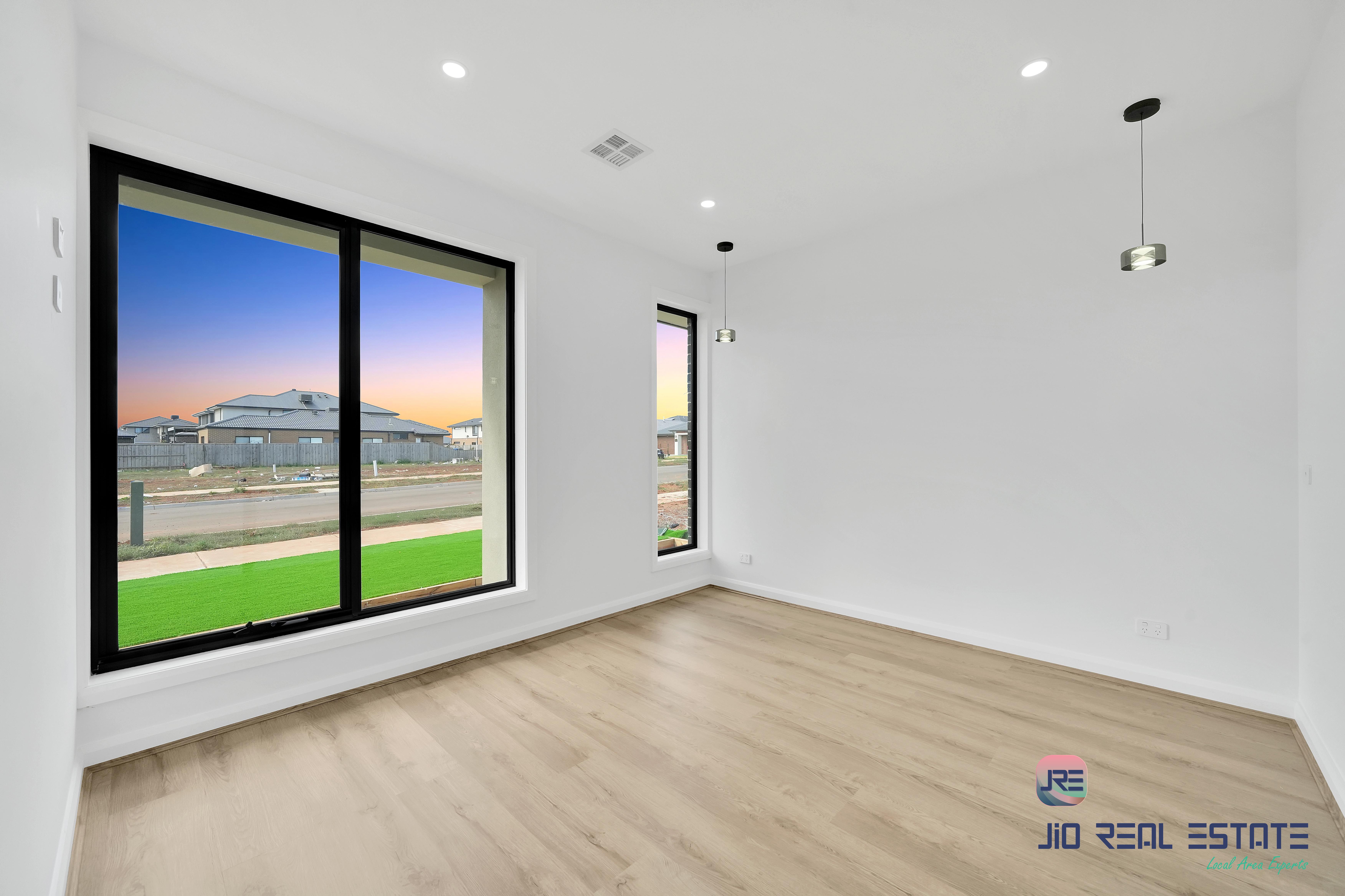 68 Frank Avenue, Truganina VIC