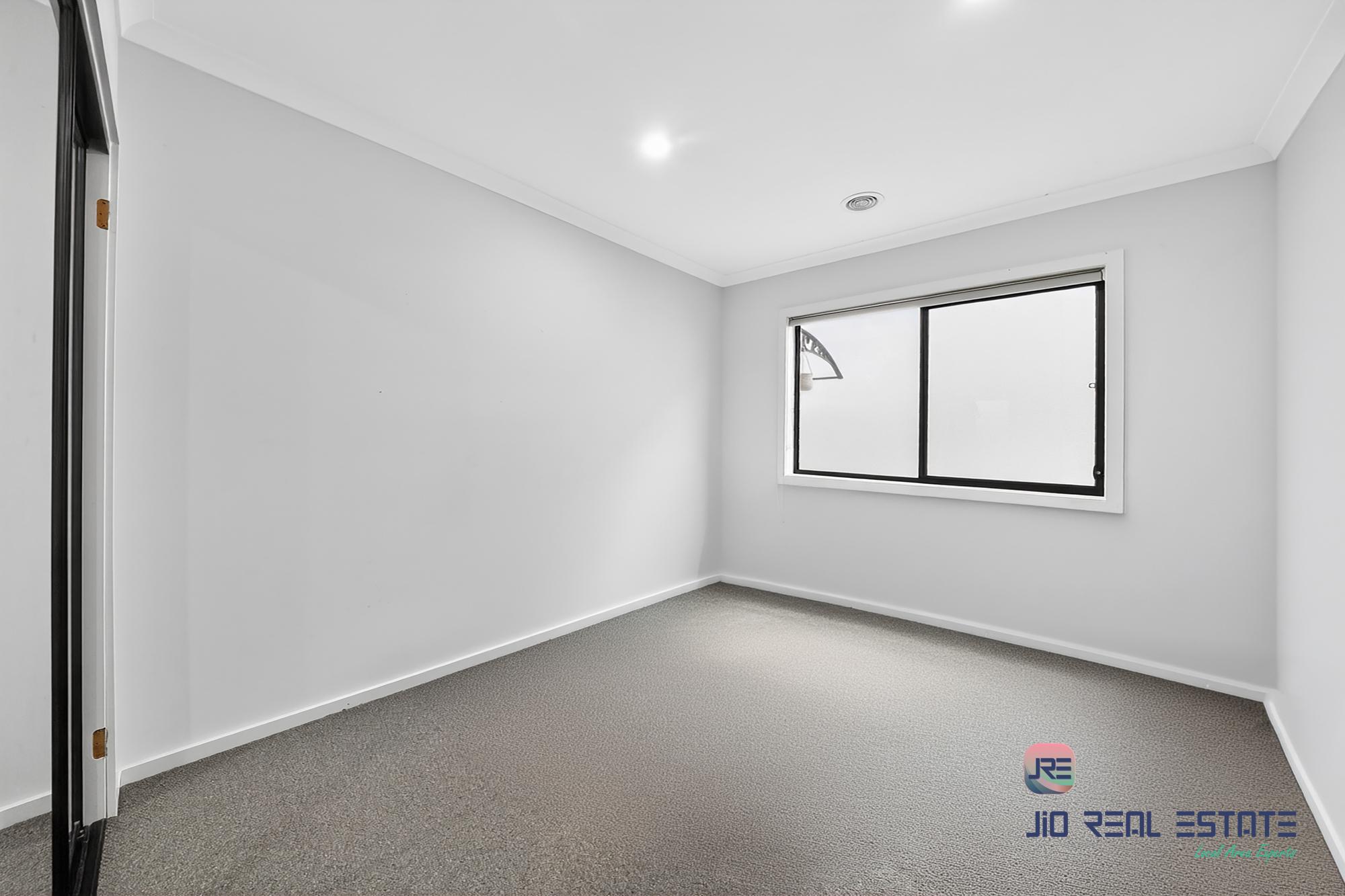 12 Samuel Road, Weir Views VIC