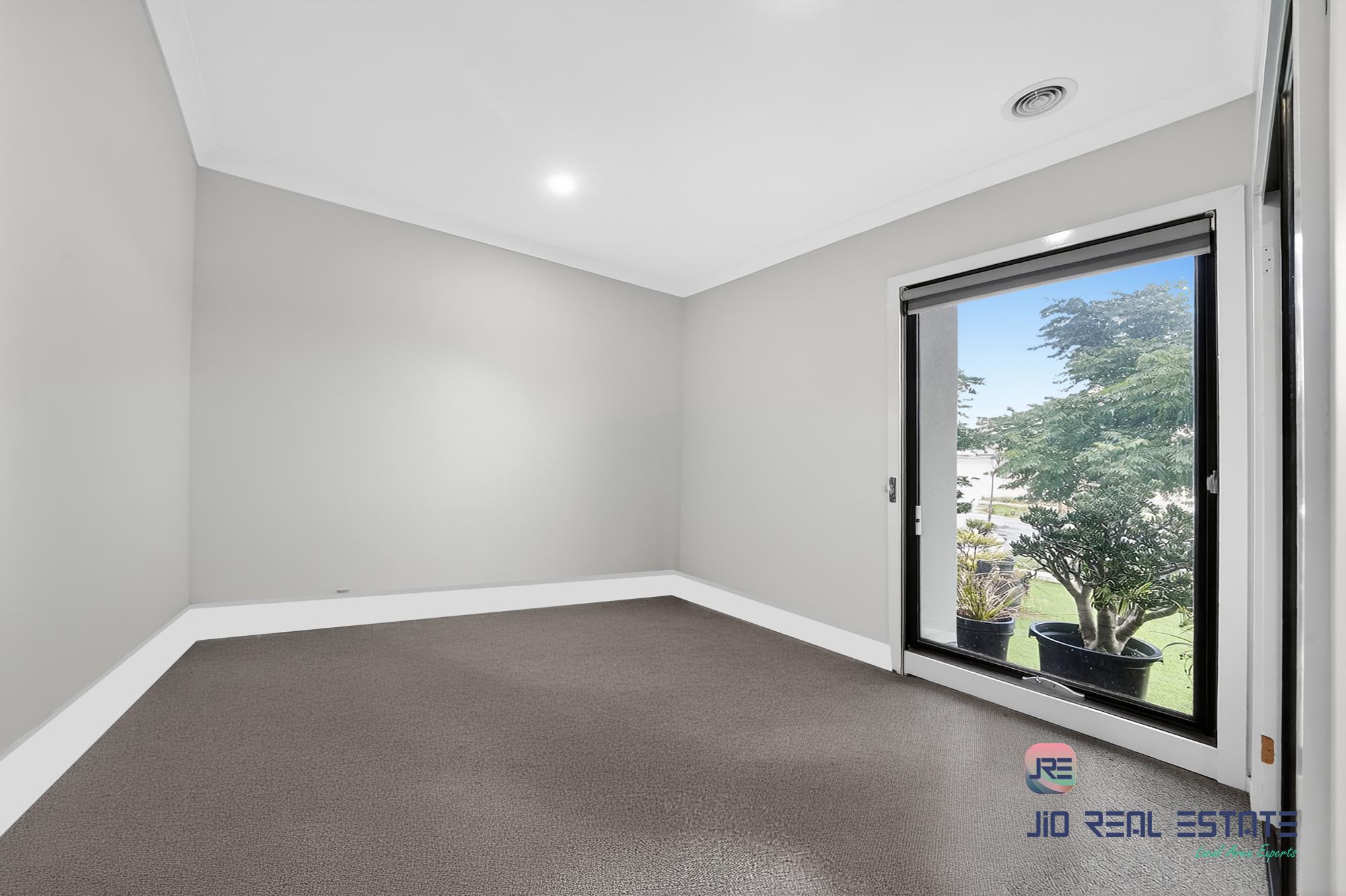 12 Samuel Road, Weir Views VIC