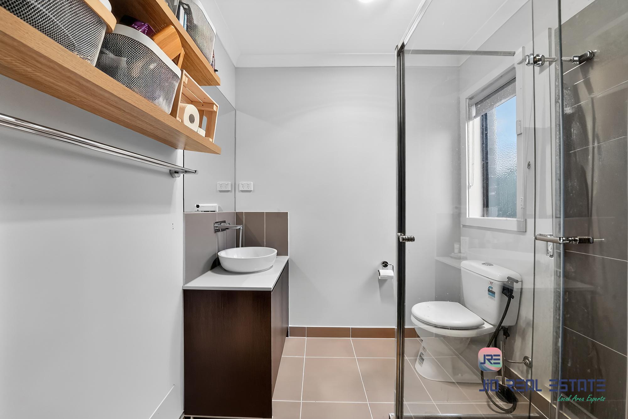 12 Samuel Road, Weir Views VIC