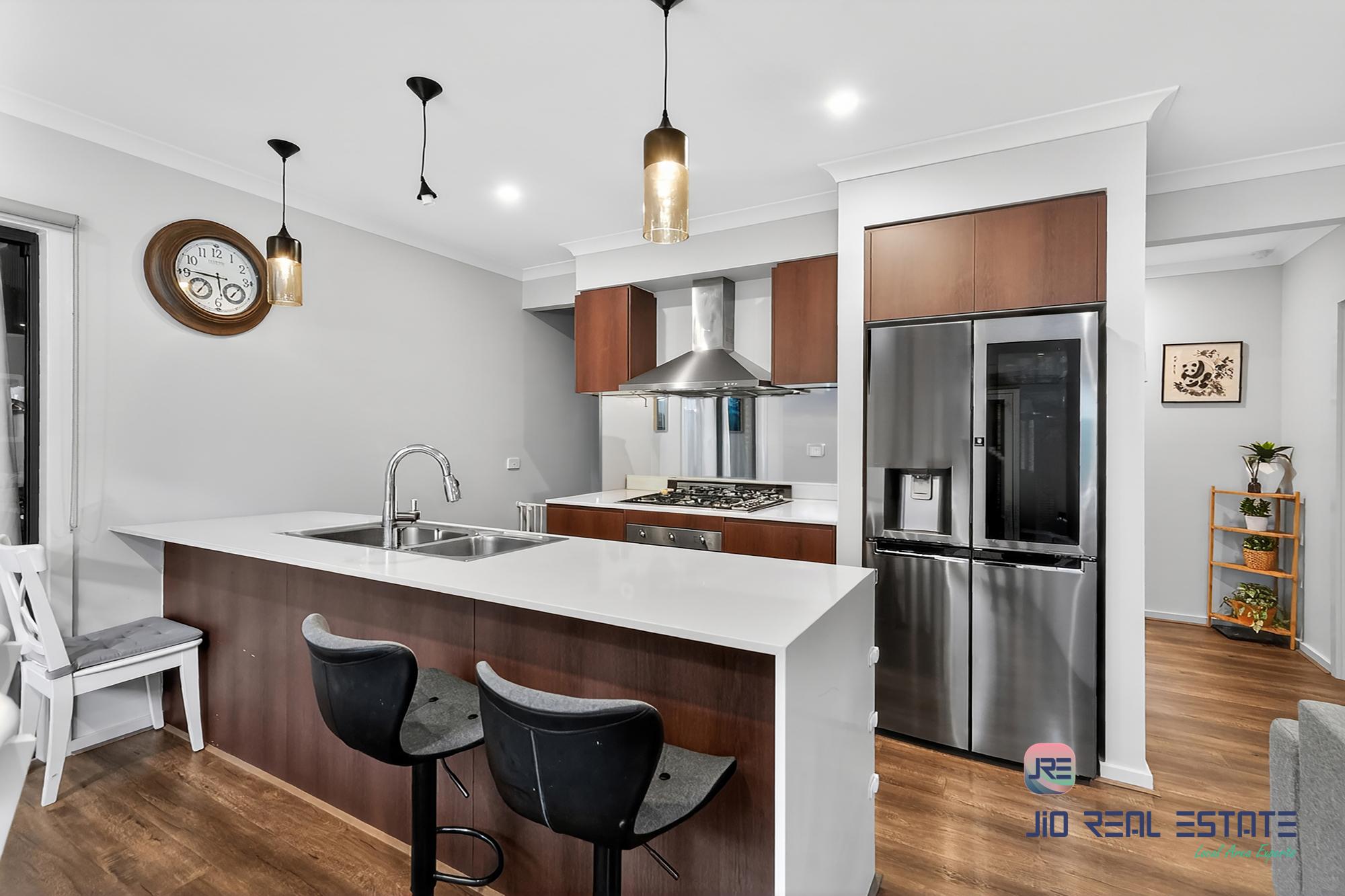 12 Samuel Road, Weir Views VIC