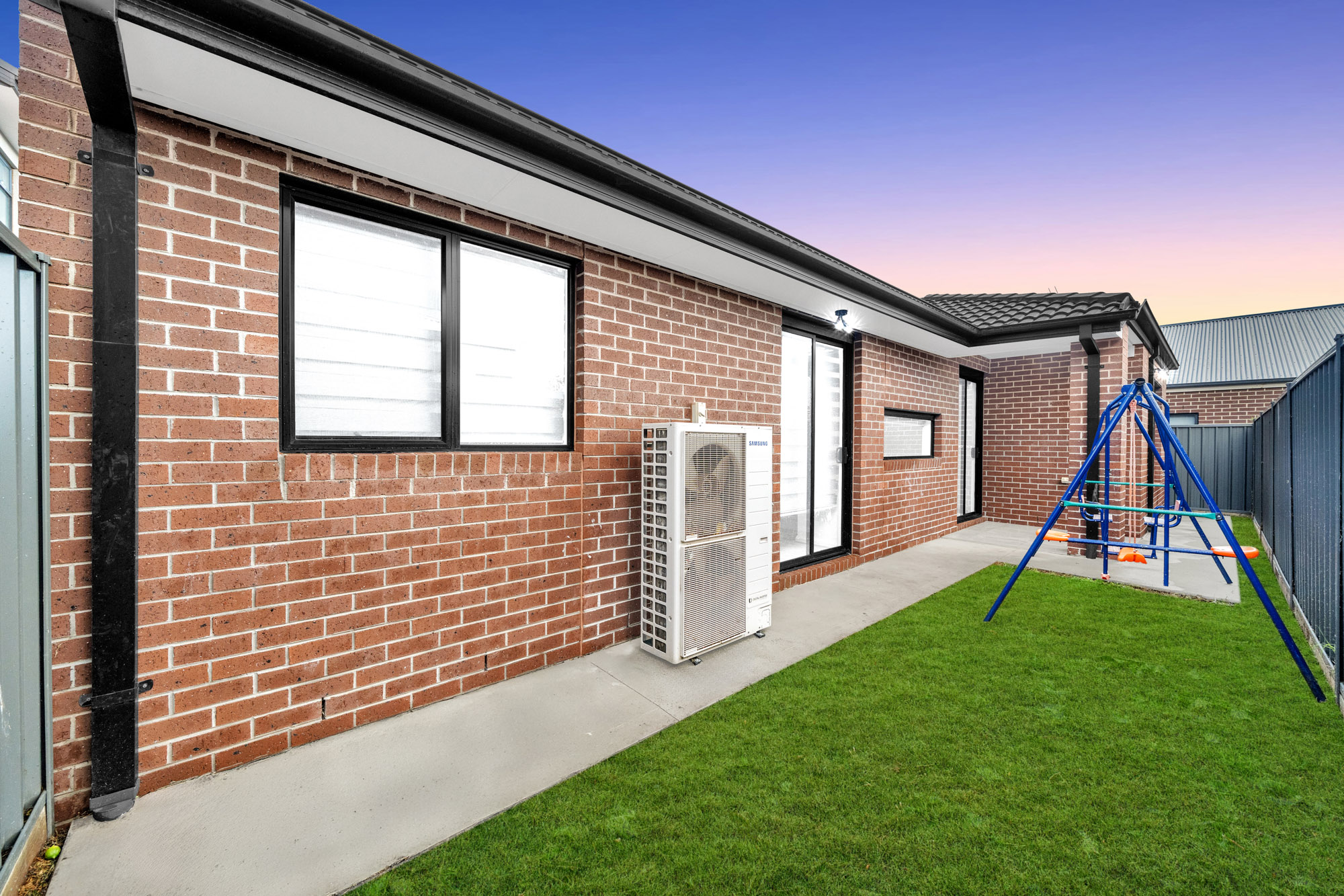 4 Neyland Street, Strathtulloh VIC