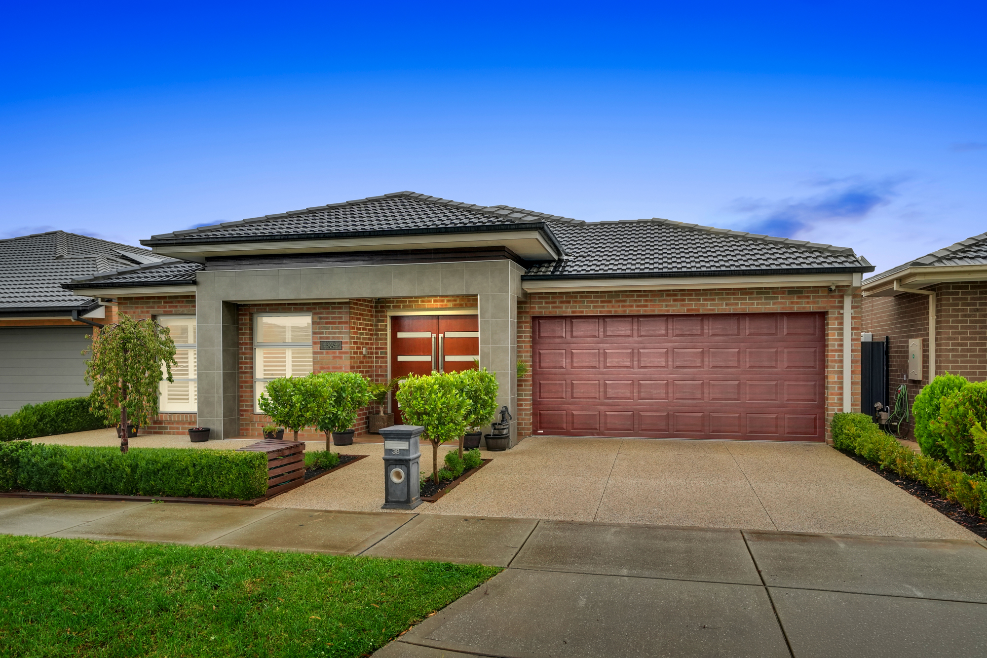 38 Maracana Circuit, Strathtulloh VIC