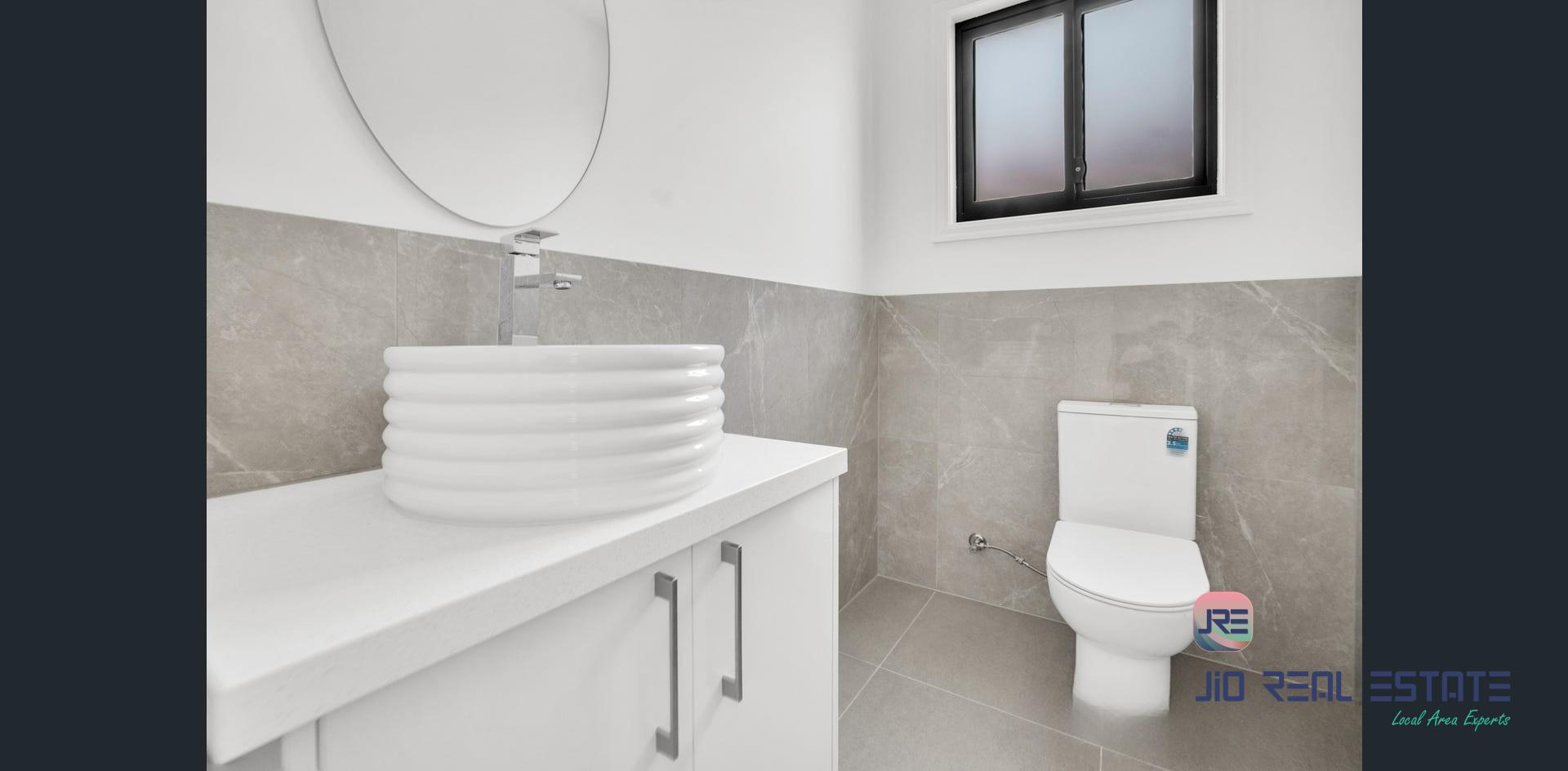 10 Montestella Street, Deanside VIC