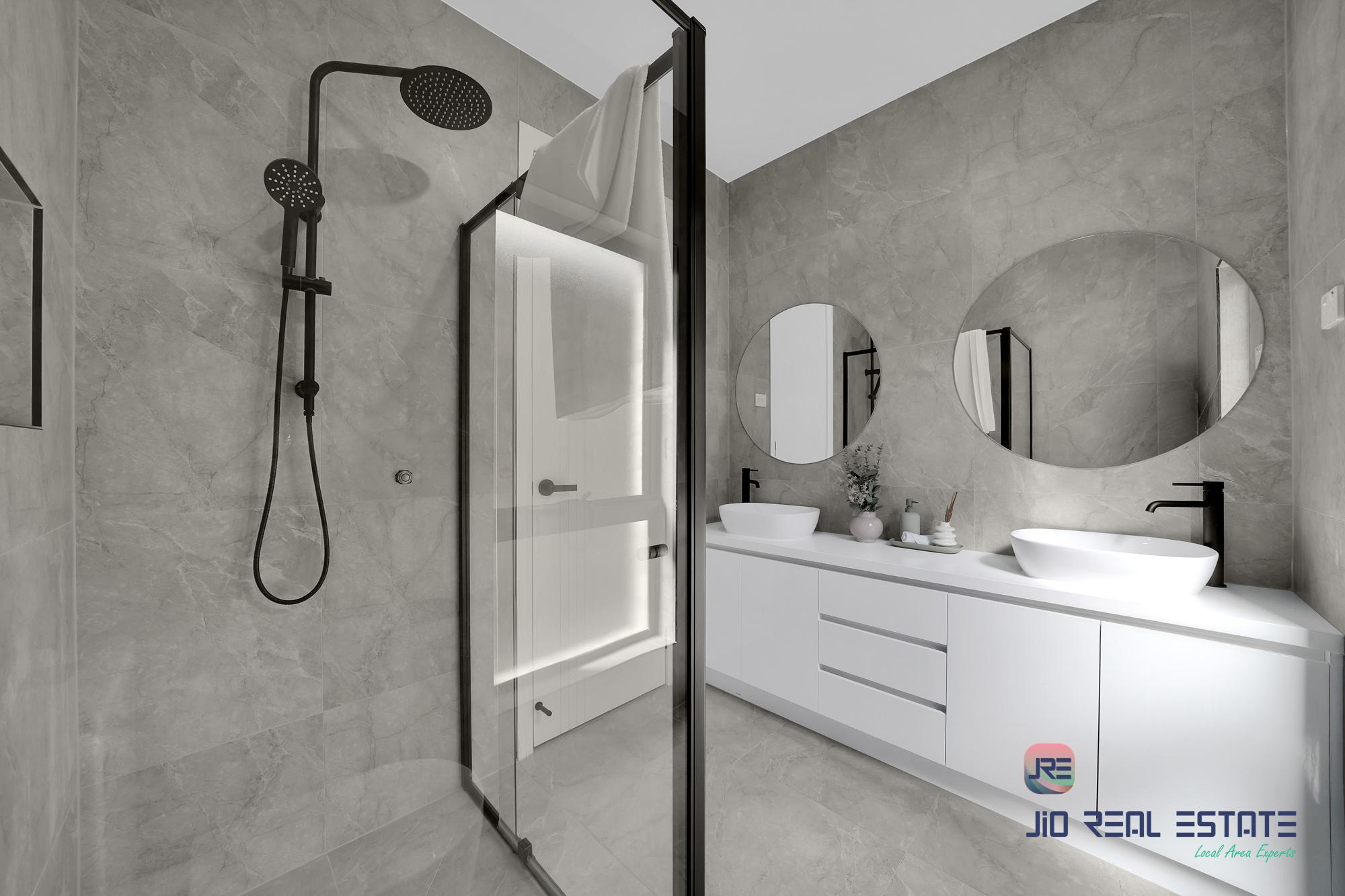 17 Falstaff Street, Fraser Rise VIC