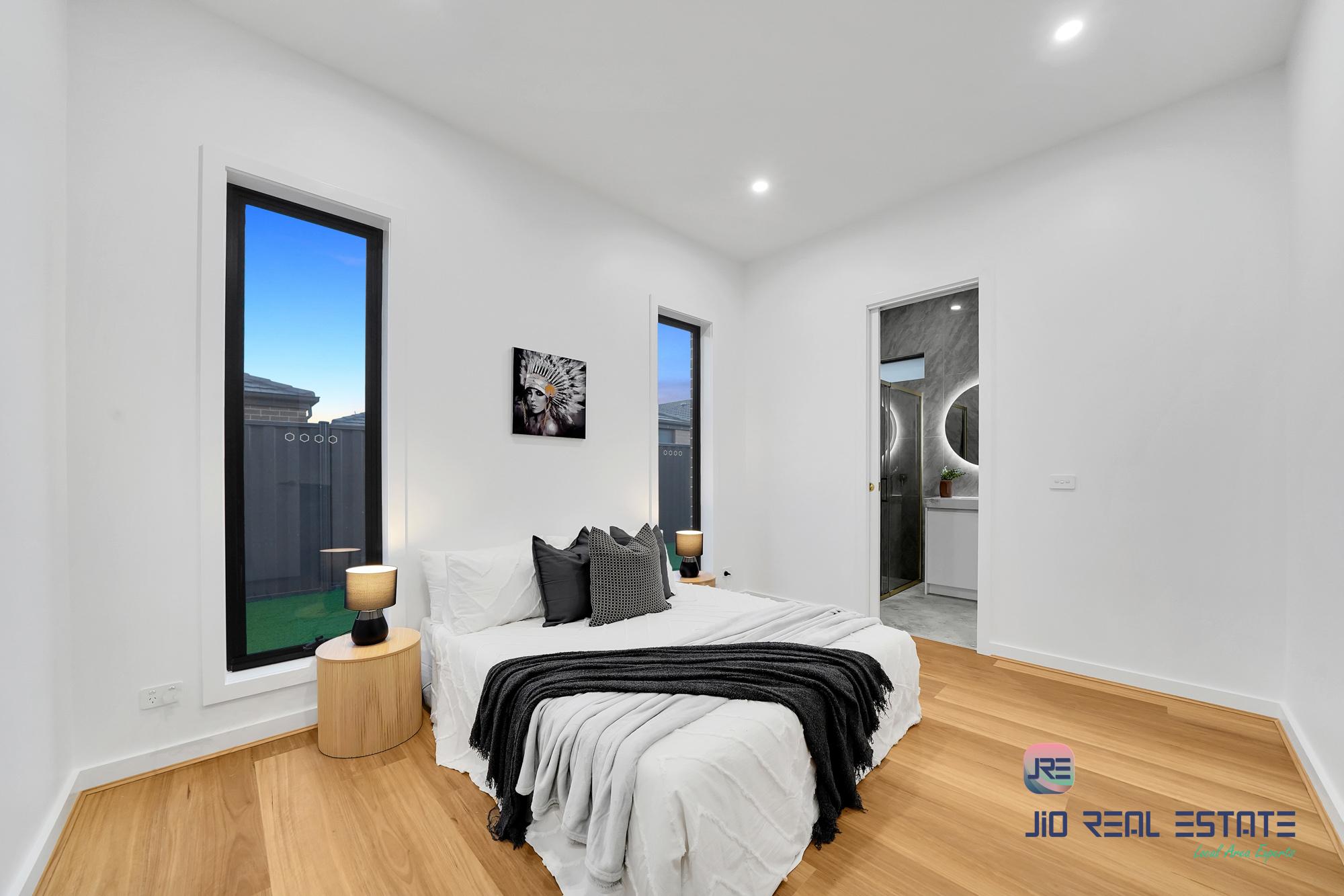 15 Esmeralda Avenue, Tarneit VIC